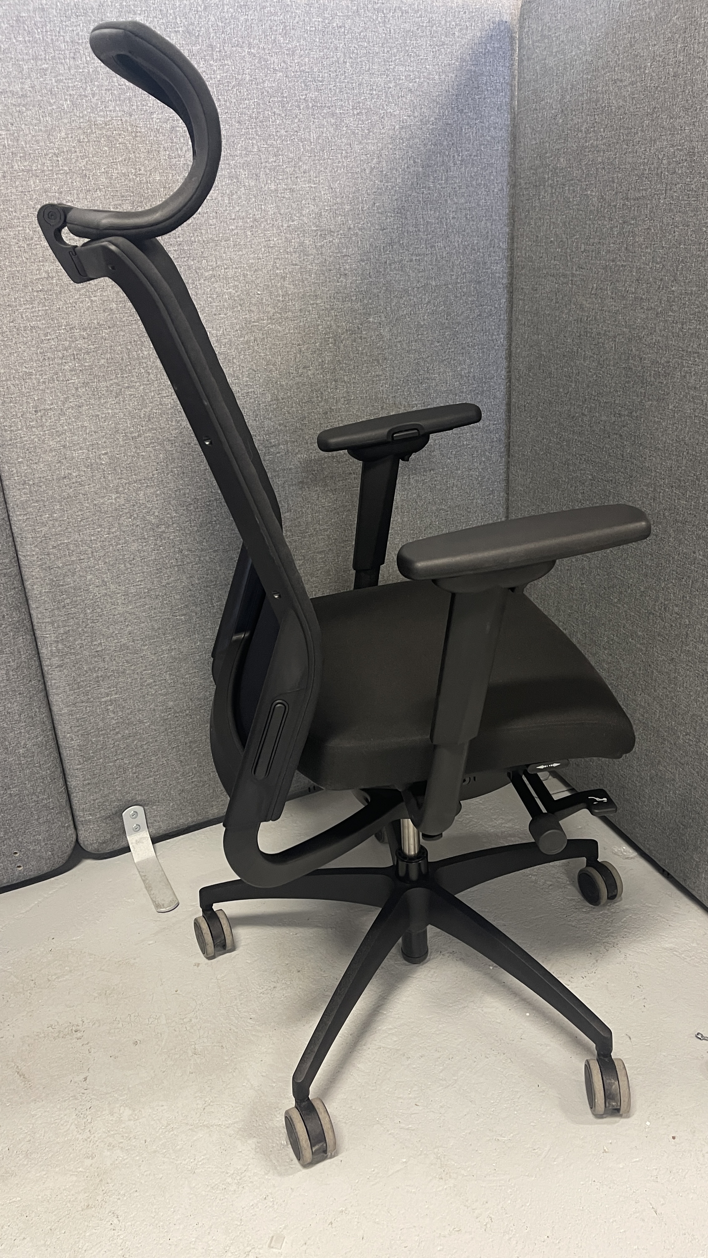 SELT / SOLD - Wagner ErgoMedic 100-3 Dondola skrifstofustóll svartur 2