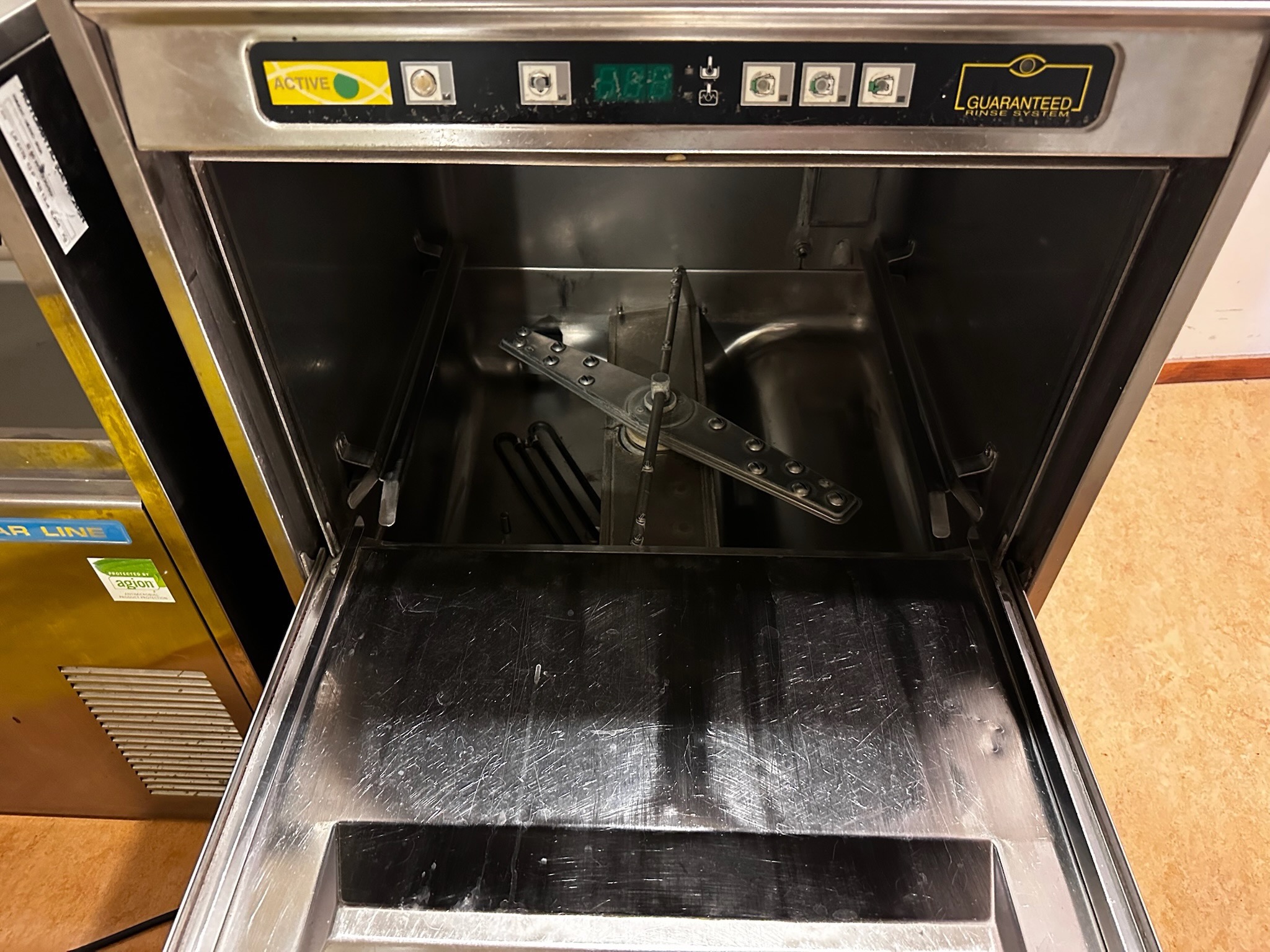 SELT / SOLD Zanussi húddvél, B60 x L60,5 x H83,5 sm. 4