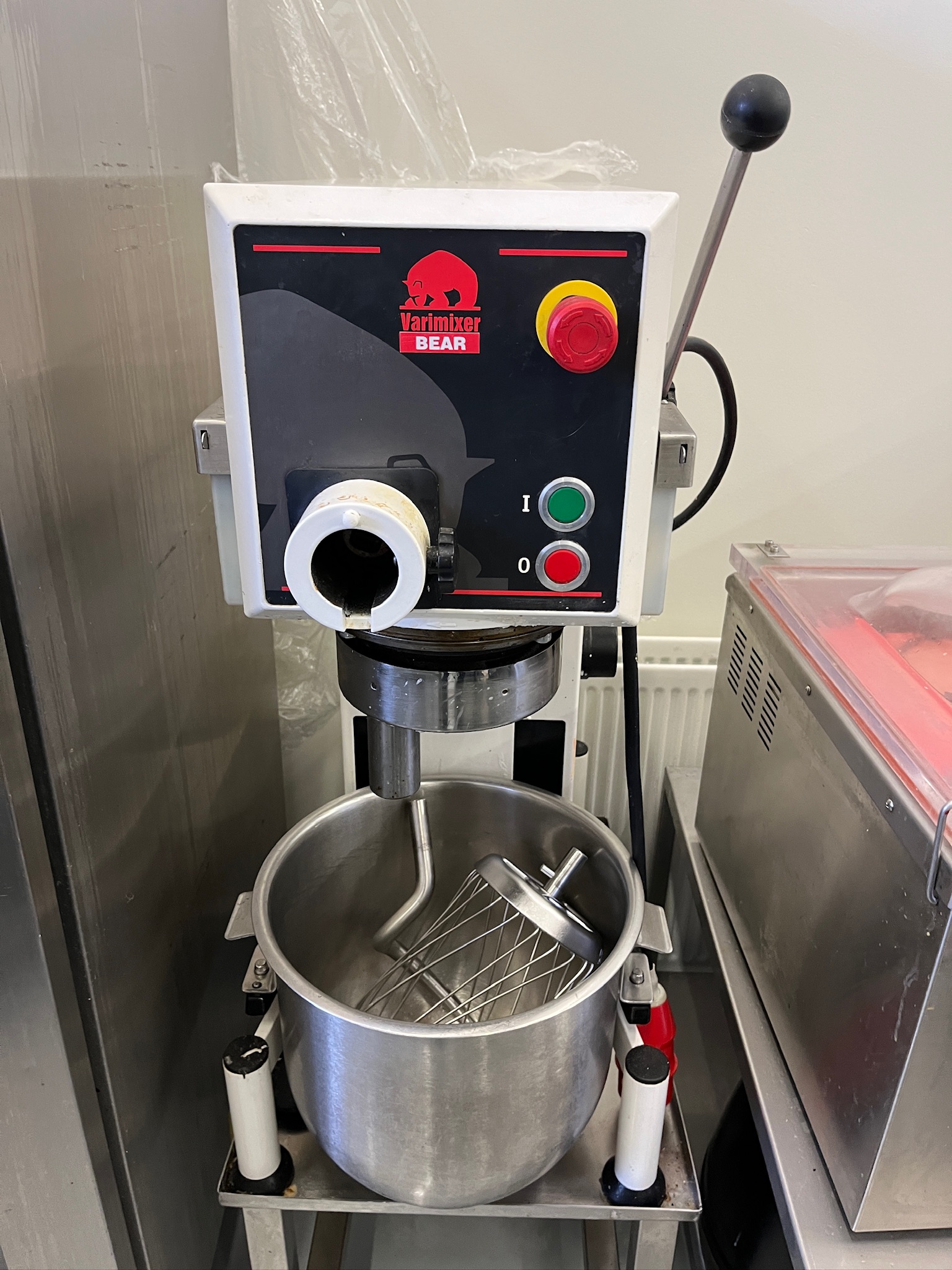 SELT / SOLD Varimixer Bear hrærivél 2