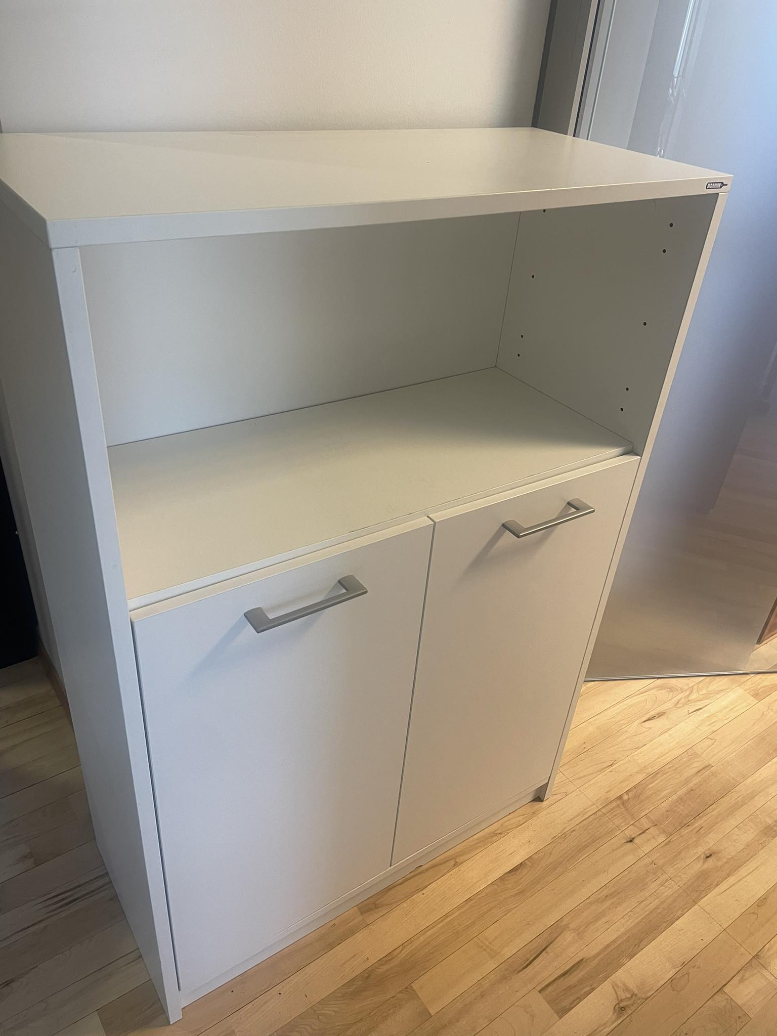 SELT / SOLD Fansa skrifstofuskápur frá Pennanum