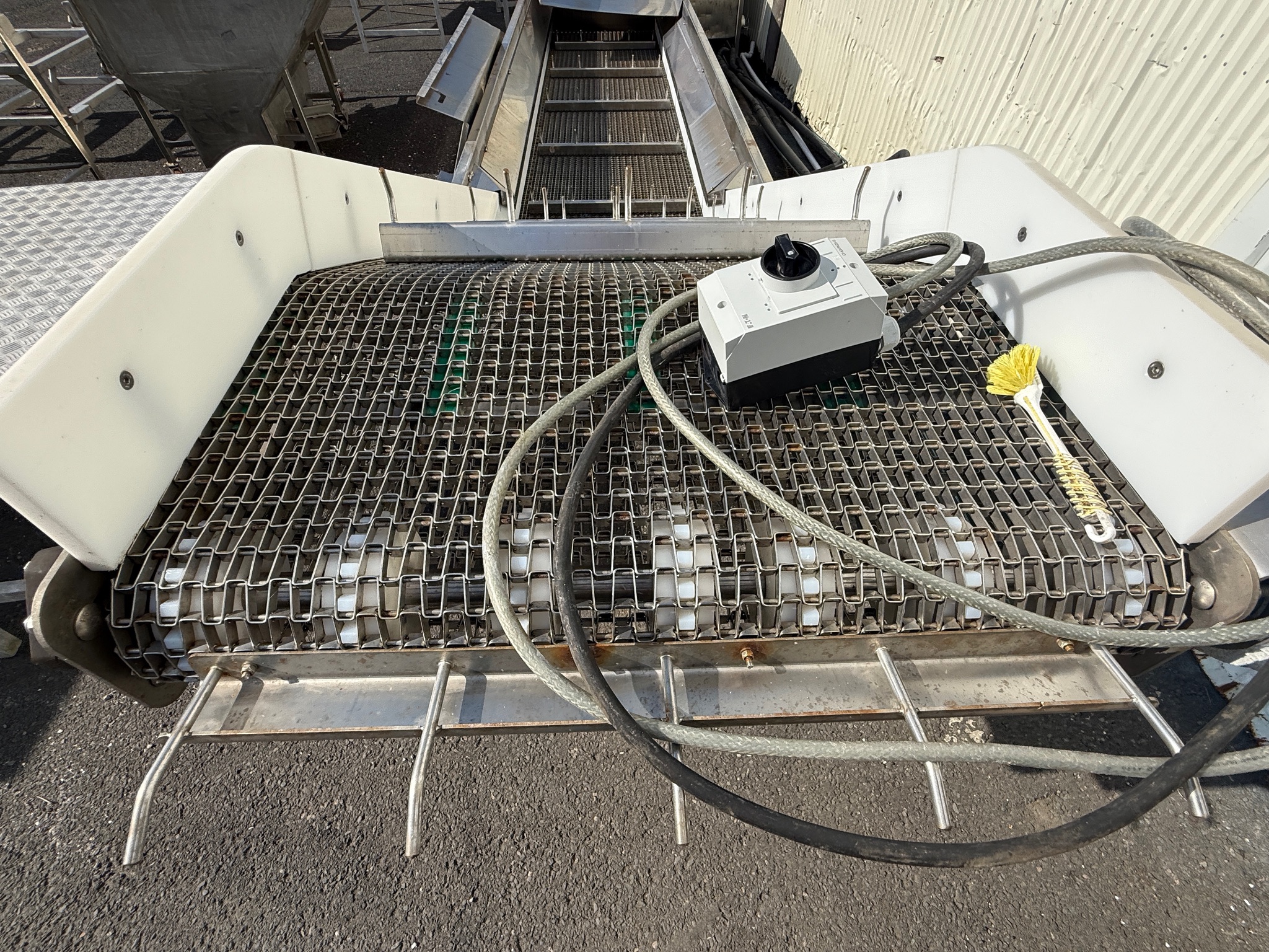 SELT / SOLD Færiband/kar ryðfrítt L620 x B125 x H140 sm 12