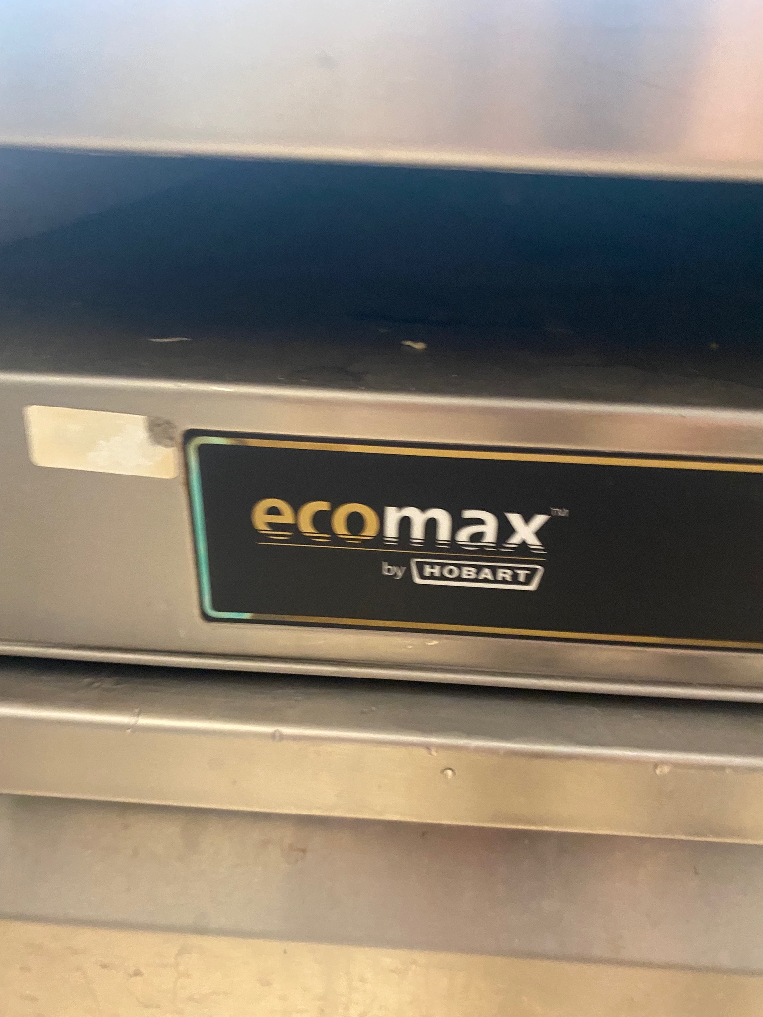 SELT / SOLD Uppþvottavél - ecomax by Hobart 5