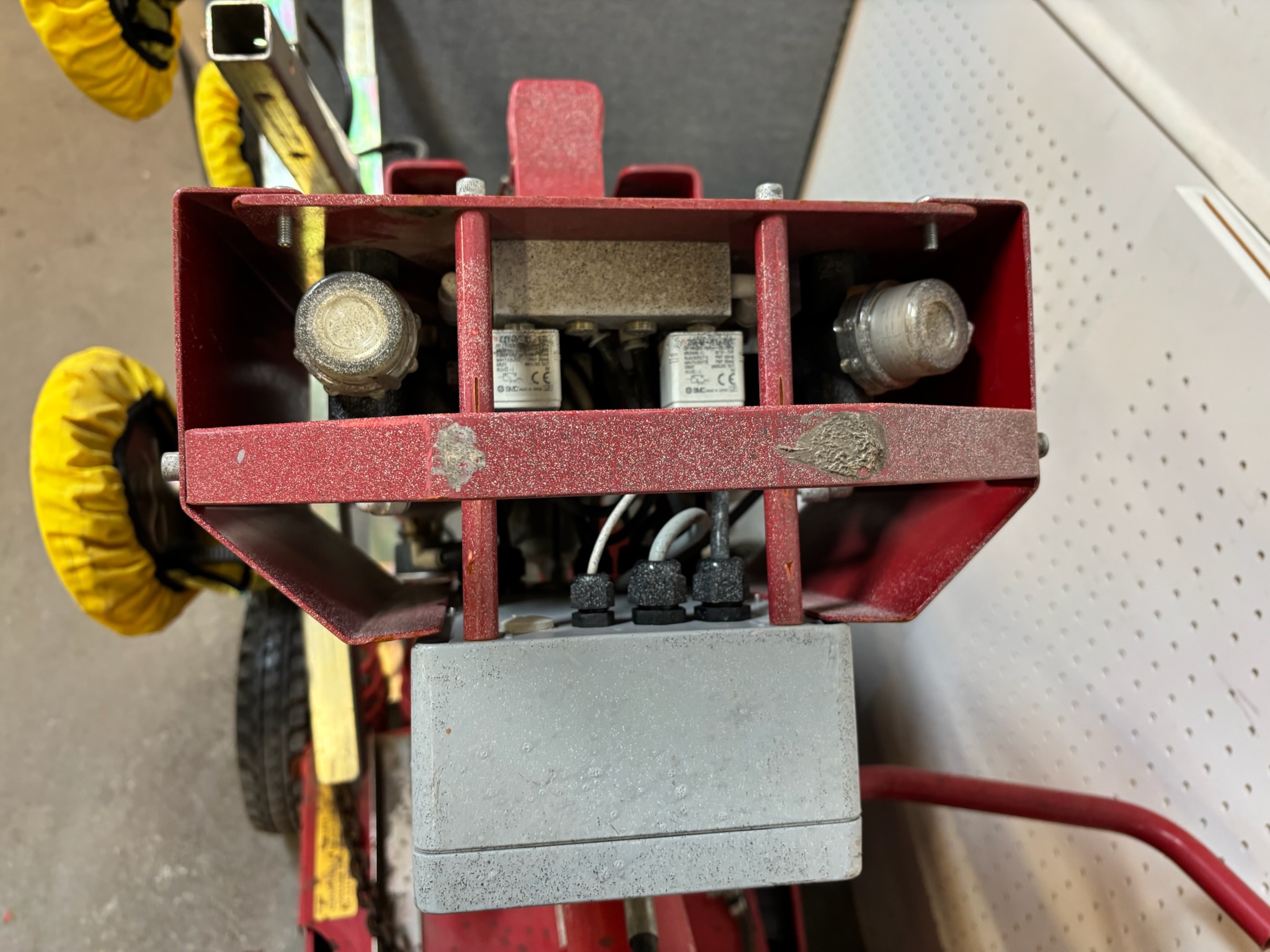 SELT / SOLD Glasslift 250 – Glerlyfta með sogskálum 10