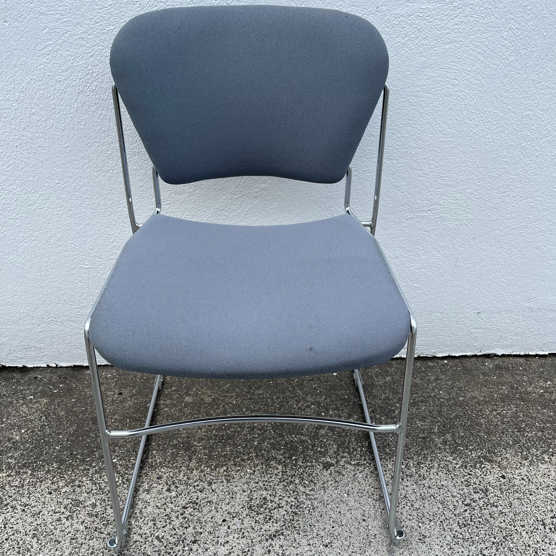 SELT / SOLD Fundarstólar, staflanlegir