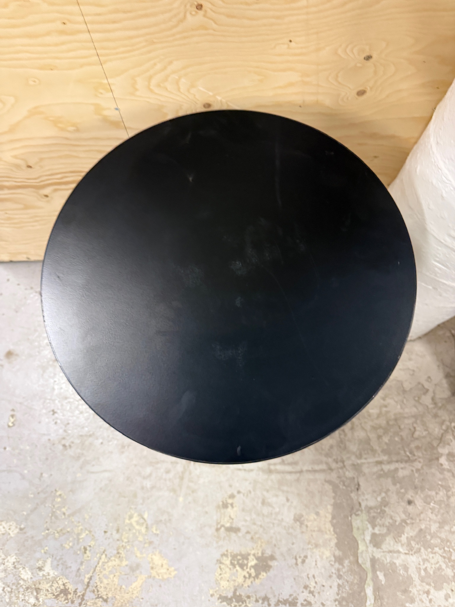 SELT / SOLD Pedrali hringborð, Ø50sm. 3