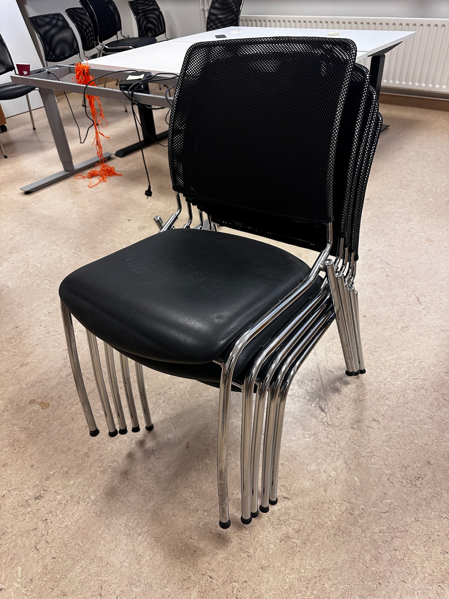 SELT / SOLD Fundarstólar staflanlegir frá Á. Guðmundsson 3