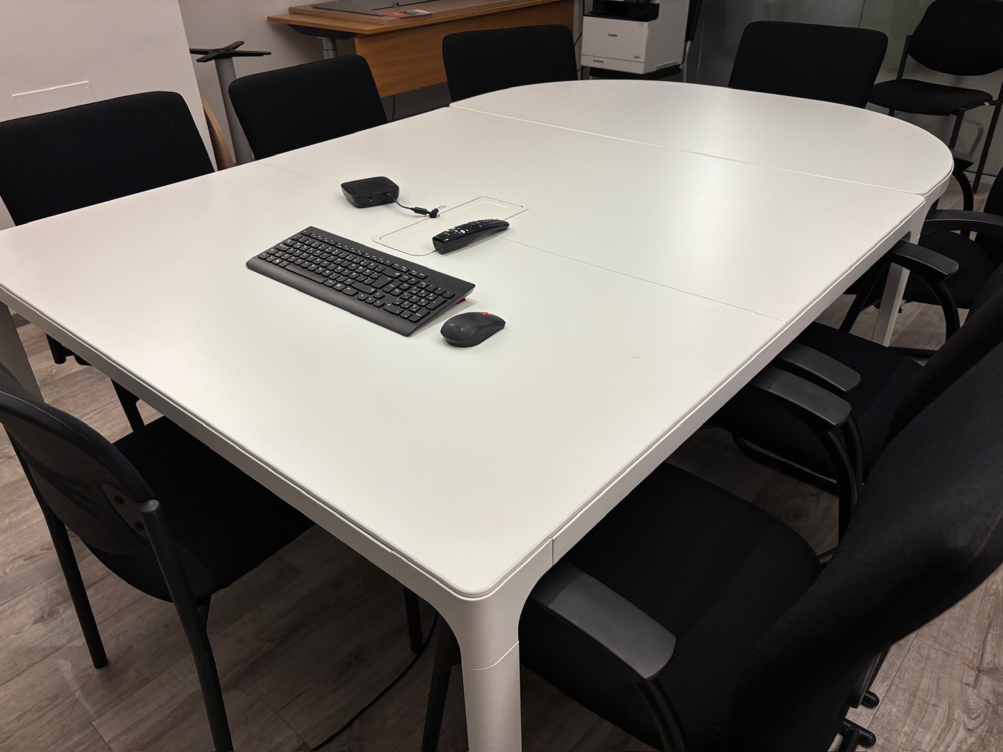SELT / SOLD IKEA fundarborð, B210 x D140 sm. 4