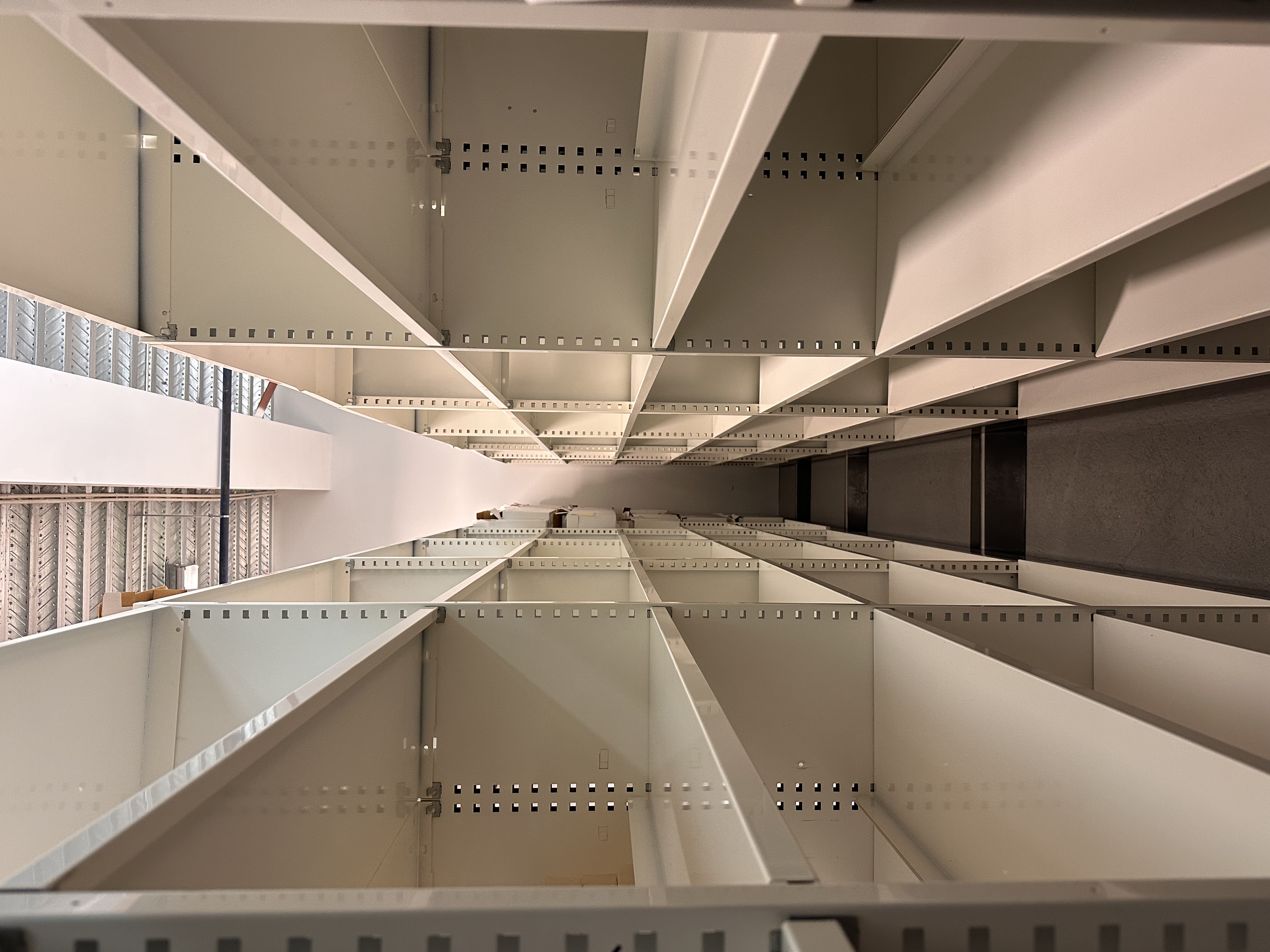 Hjólarekki - flettiskápur - lagerhillur á hjólum - pnr. 271 Móso 3