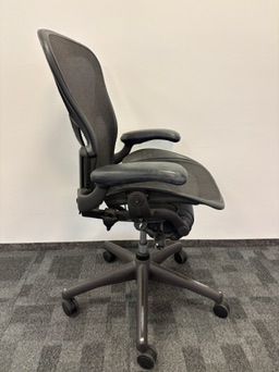 SELT / SOLD Herman Miller Aeron, B stærð 3