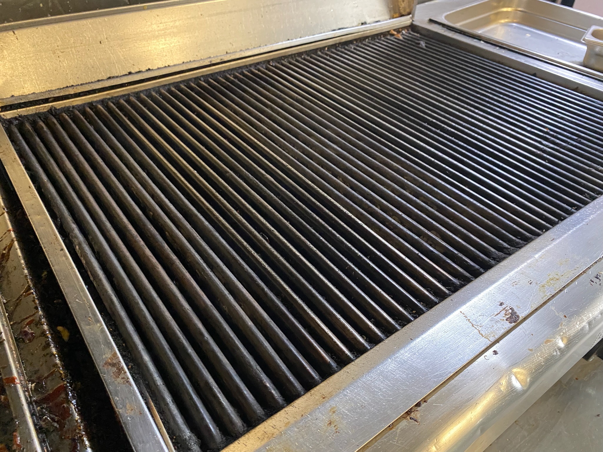 SELT / SOLD Grillvapor rafmagnsgrill, B80 x D70 x H34 sm. 5
