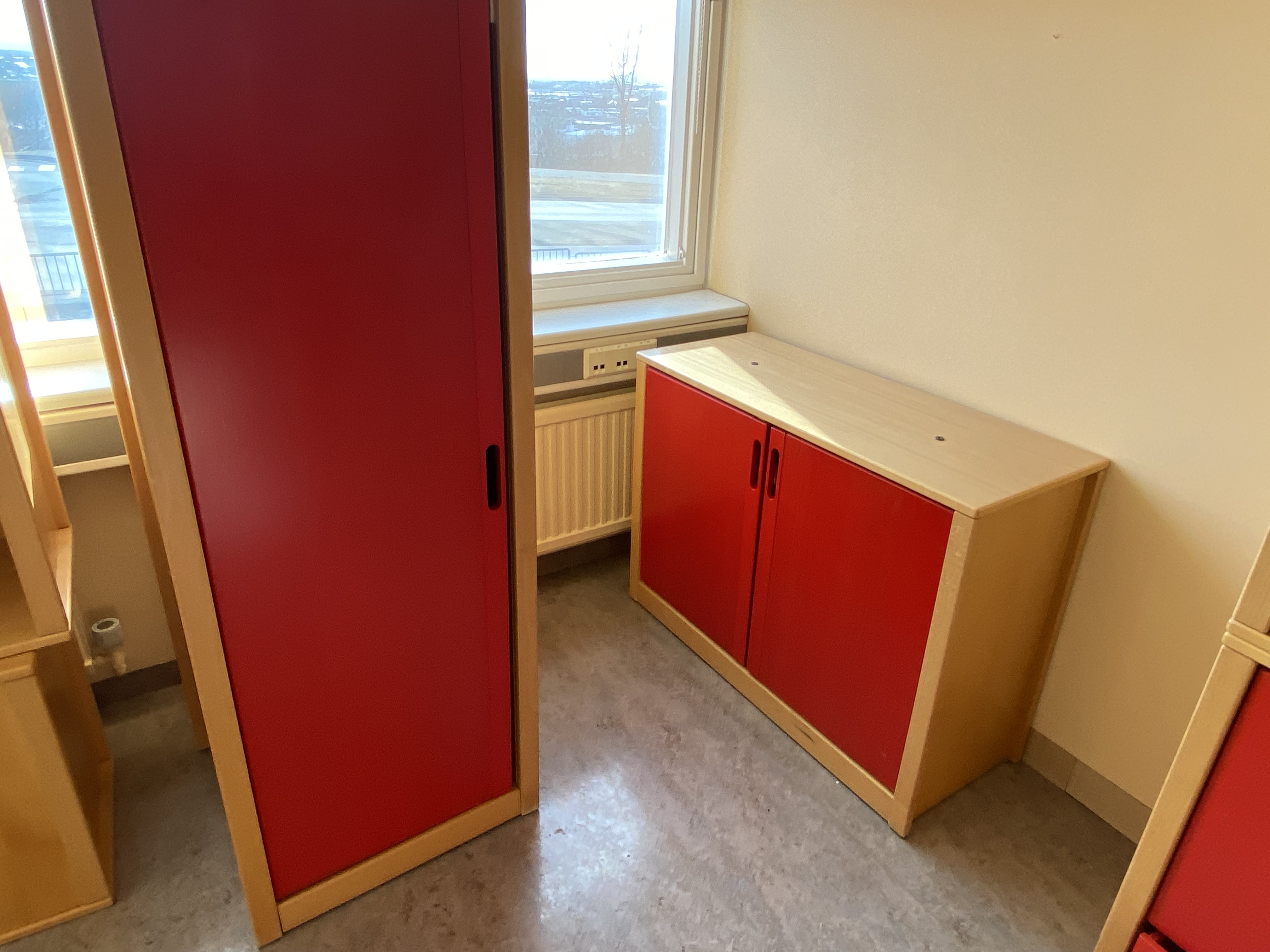 SELT / SOLD Skápa & skúffueiningar fyrir leikskóla - 10 einingar 5