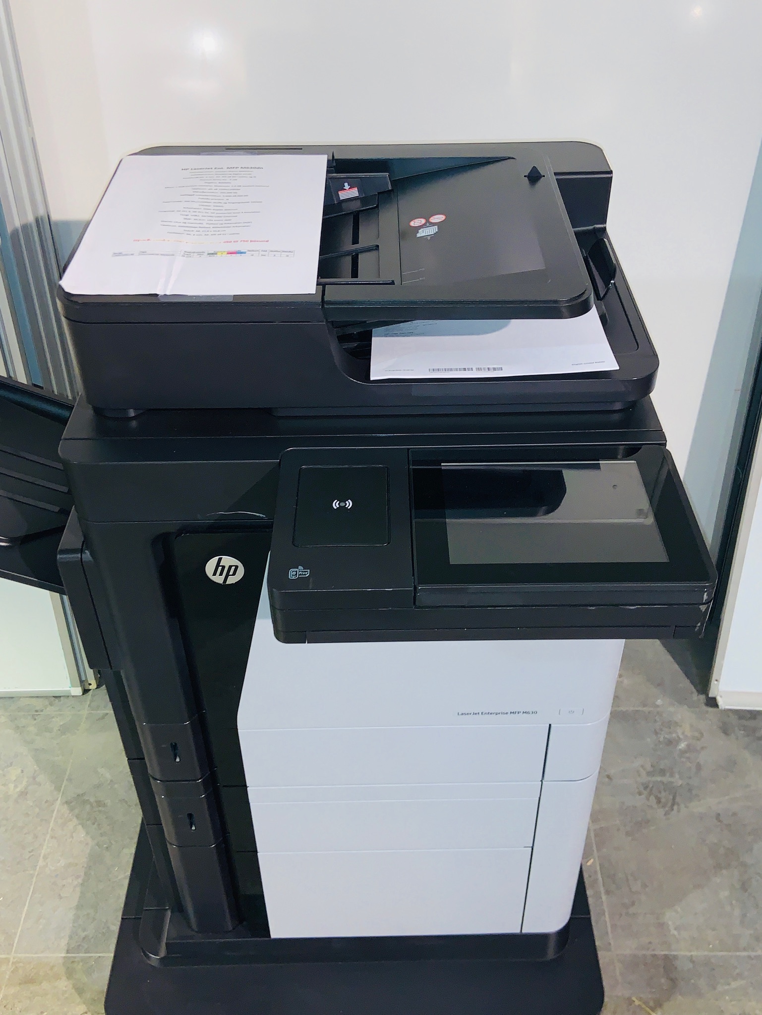 Selt-HP Color Laserjet Ent. MFP M630dn 5