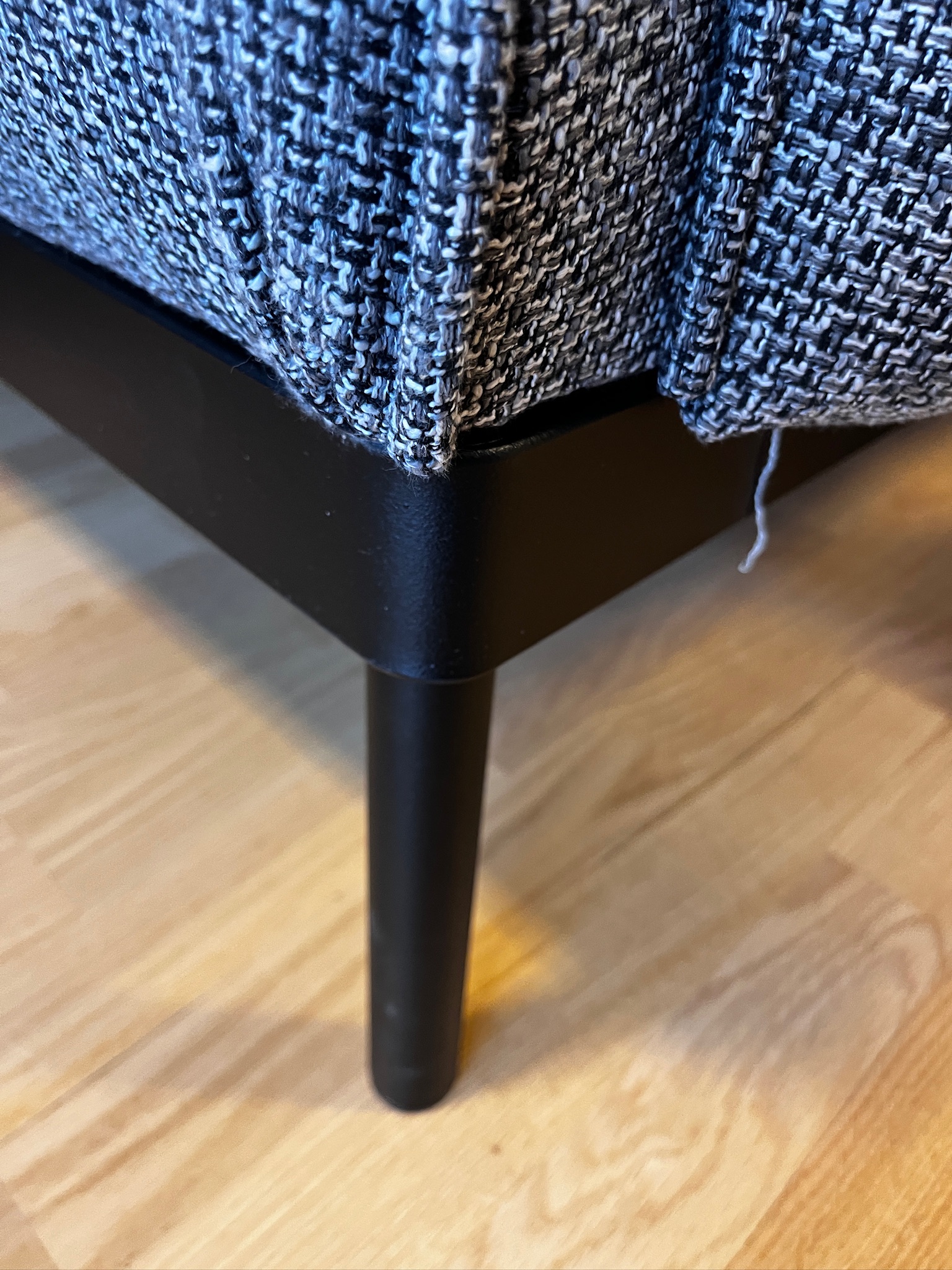 SELT / SOLD IKEA sófi, 3ja sæta, B231 x D93 x H70 sm. 4