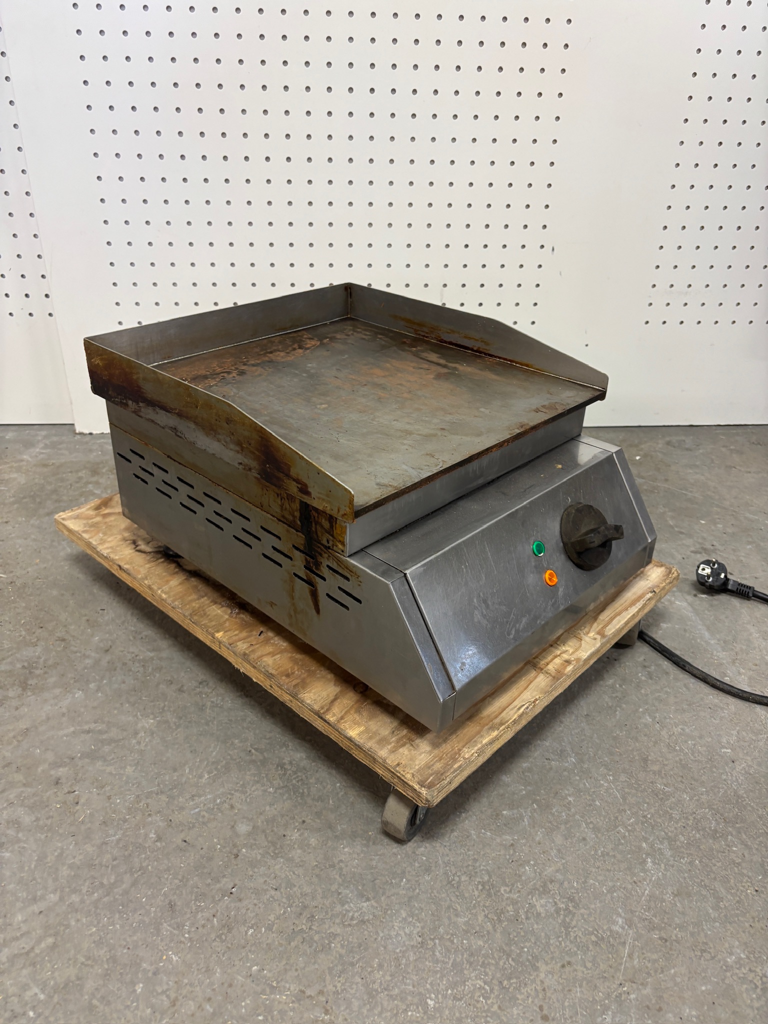SELT / SOLD Saro grillpanna, B40sm.