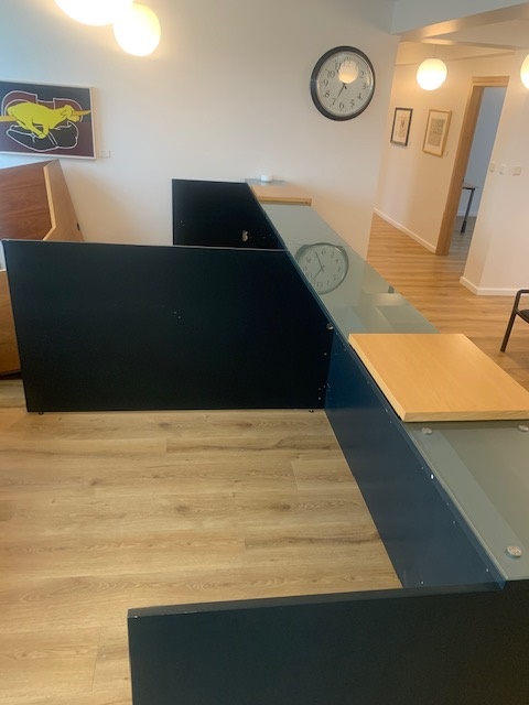Selt - Flott móttökuborð 4.5 m. 3