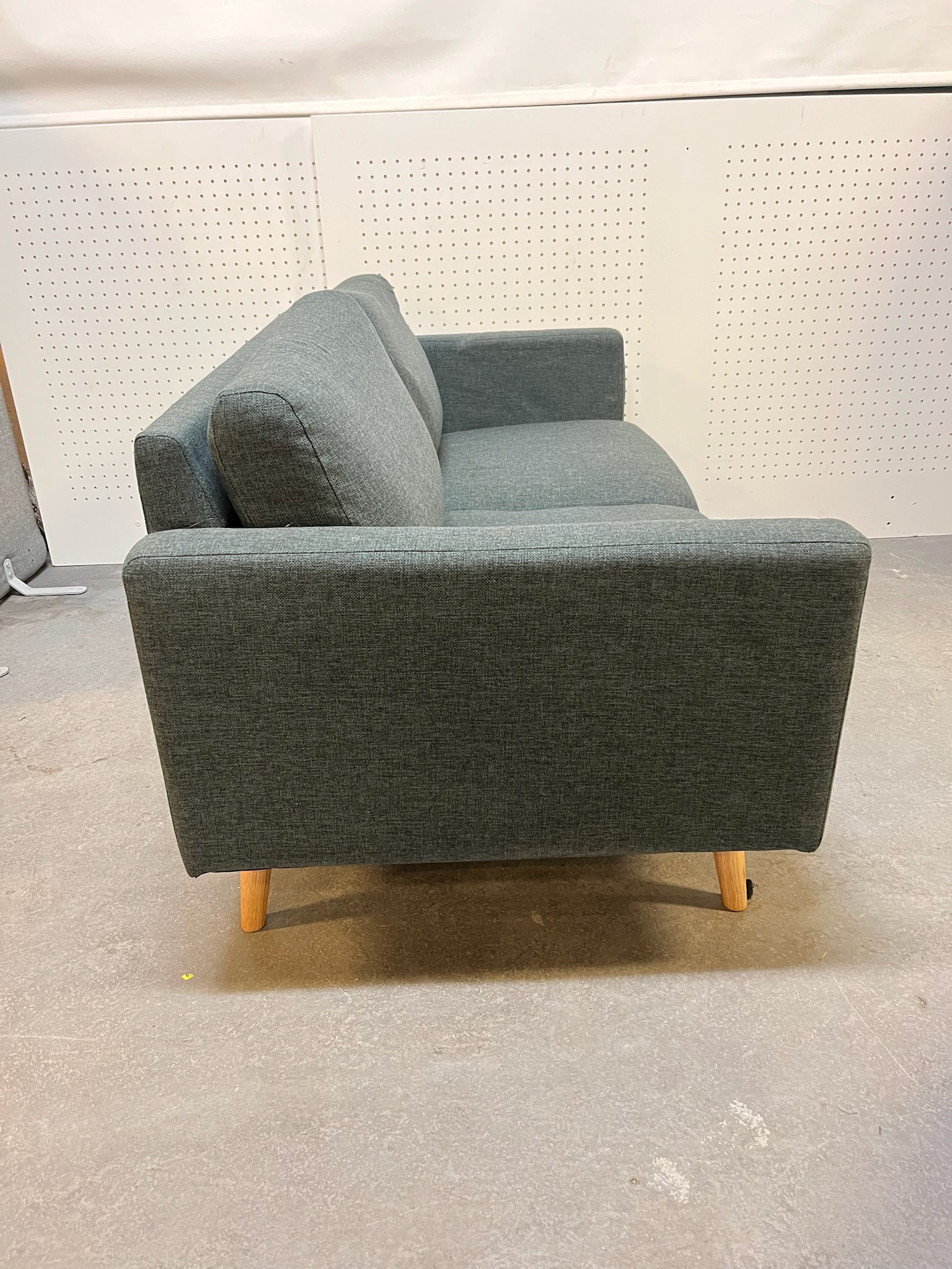 SELT / SOLD Tveggja sæta Actona sófi frá Húsgagnahöllinni 4