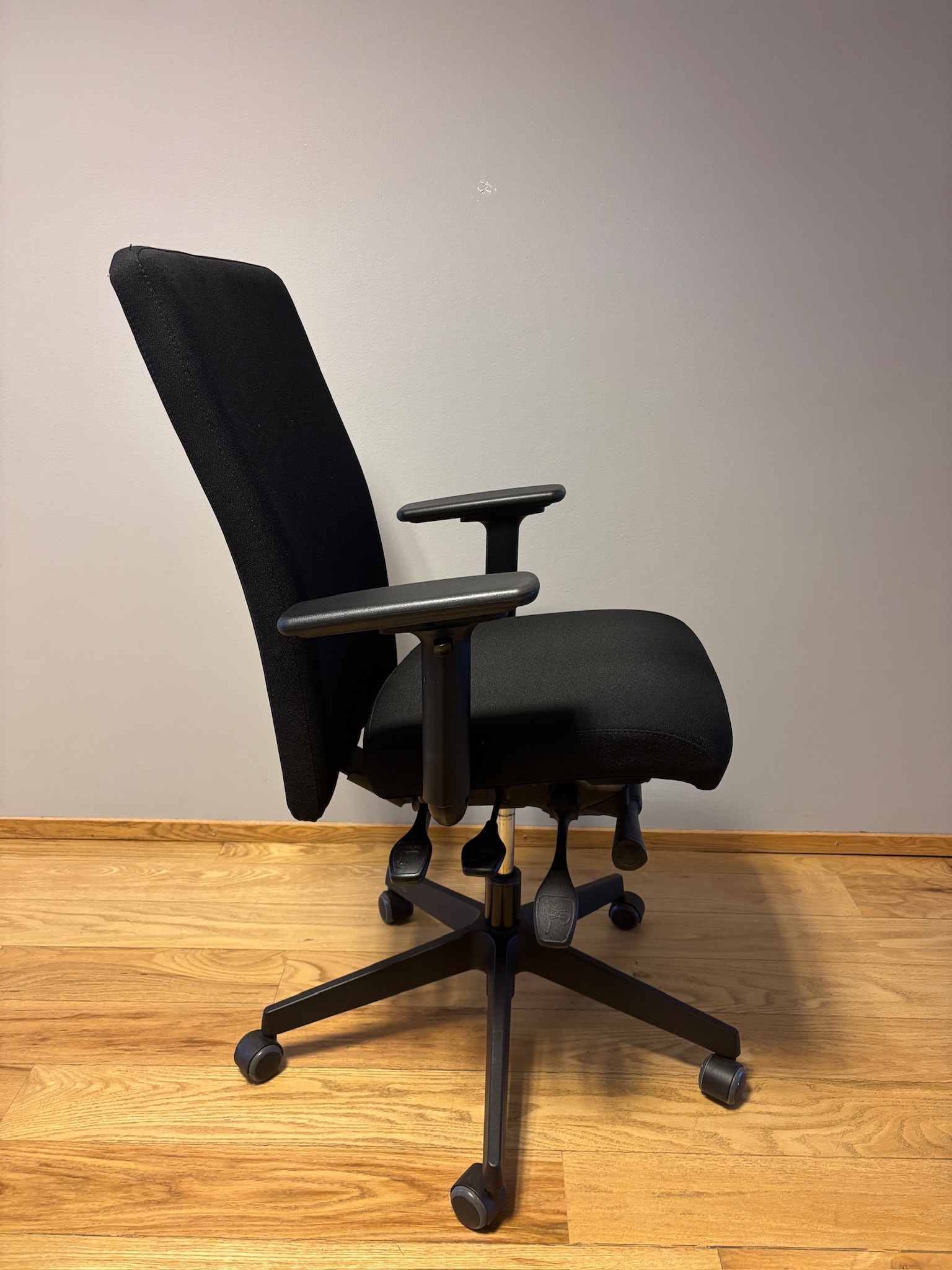 SELT / SOLD Mark 31 Plus skrifborðsstóll frá Á. Guðmundsson 3