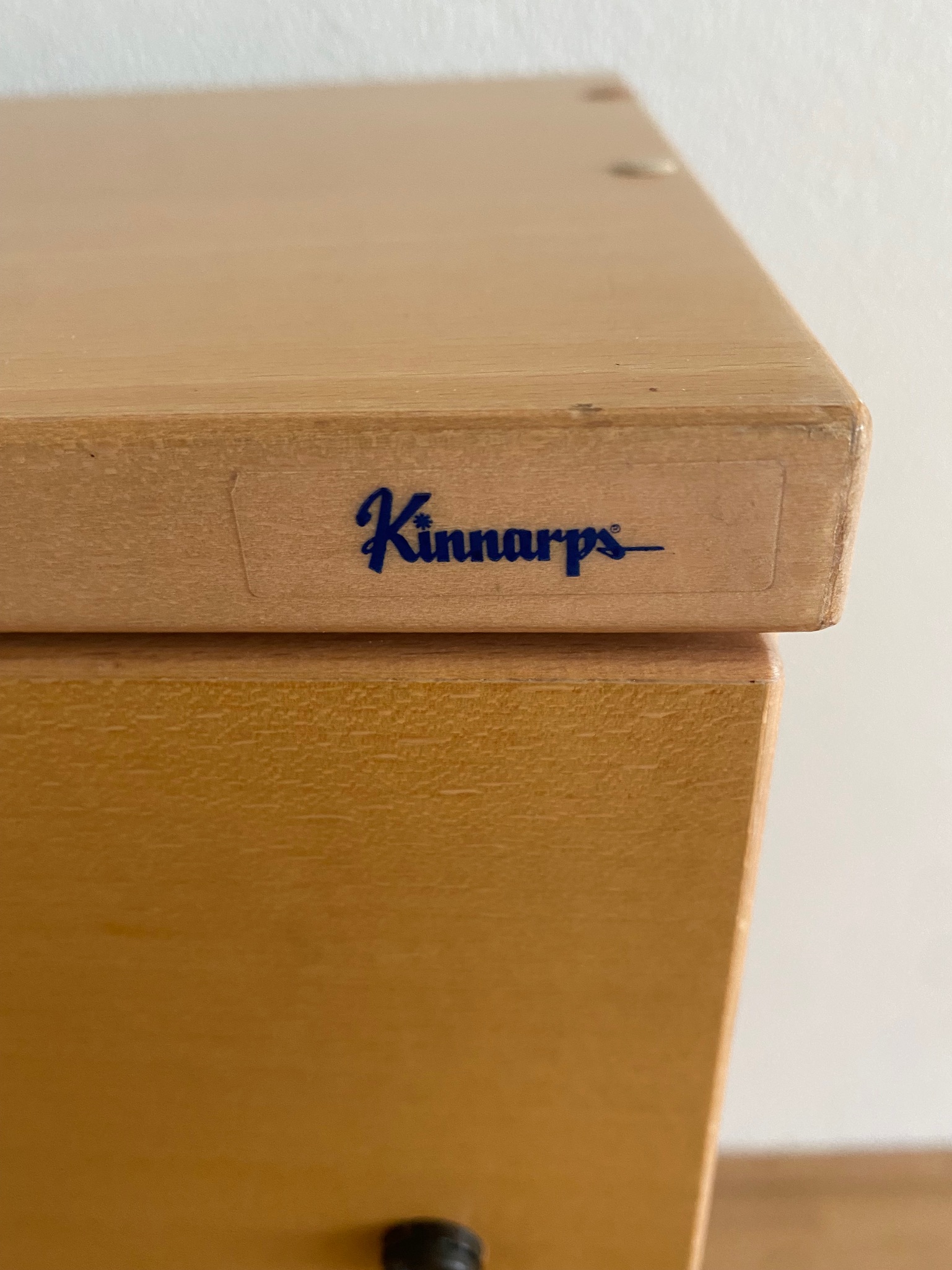 SELT / SOLD Skrifstofuskápur - Kinnarps 6