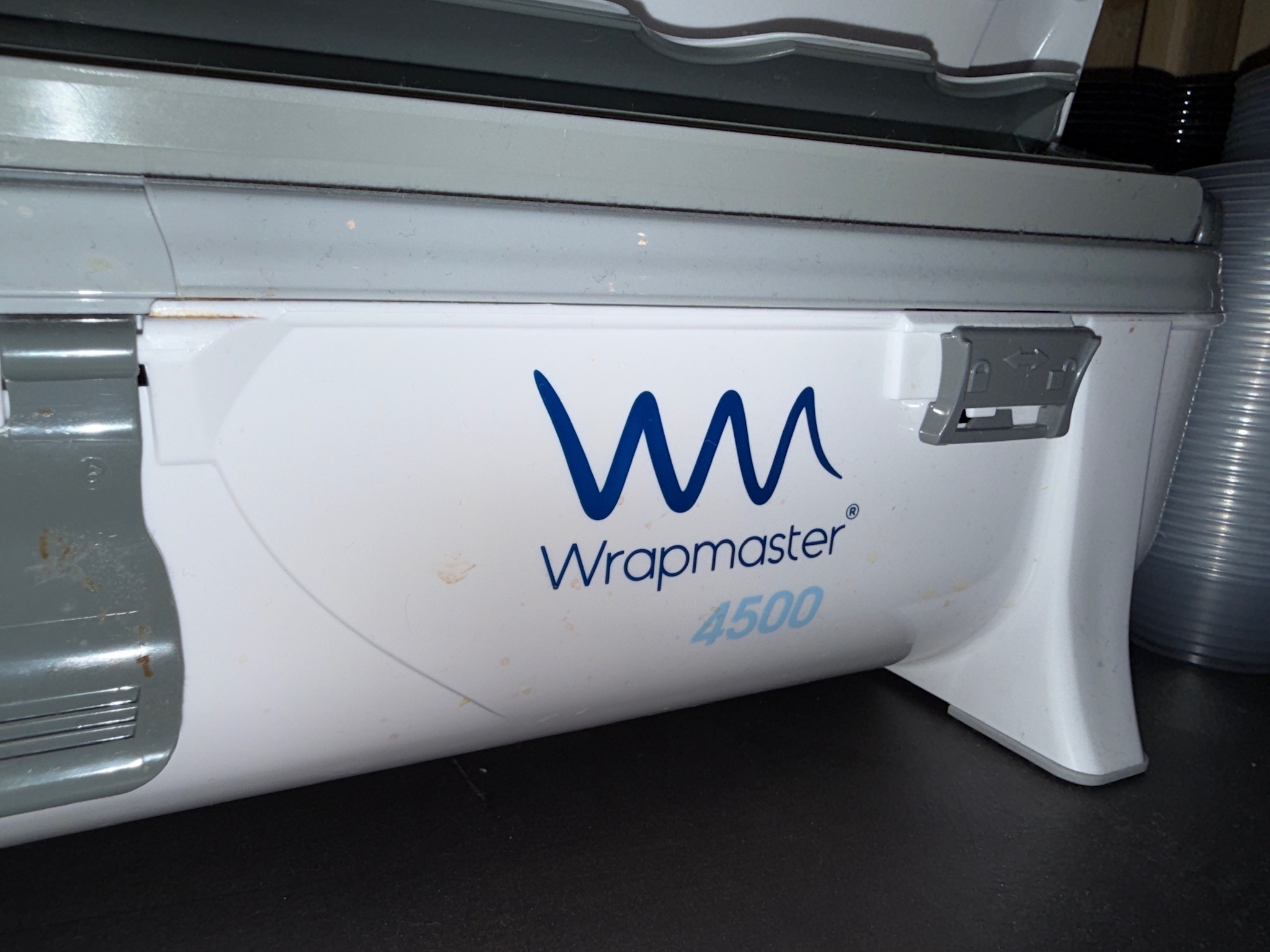 SELT / SOLD Wrapmaster 4500 plastfilmustandur frá BVT 4