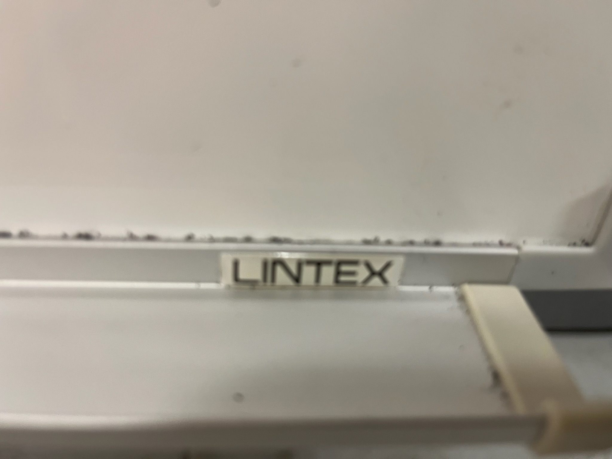 SELT / SOLD Lintex tússtafla á hjólum, einhliða, B150 x H120/194 sm. 4
