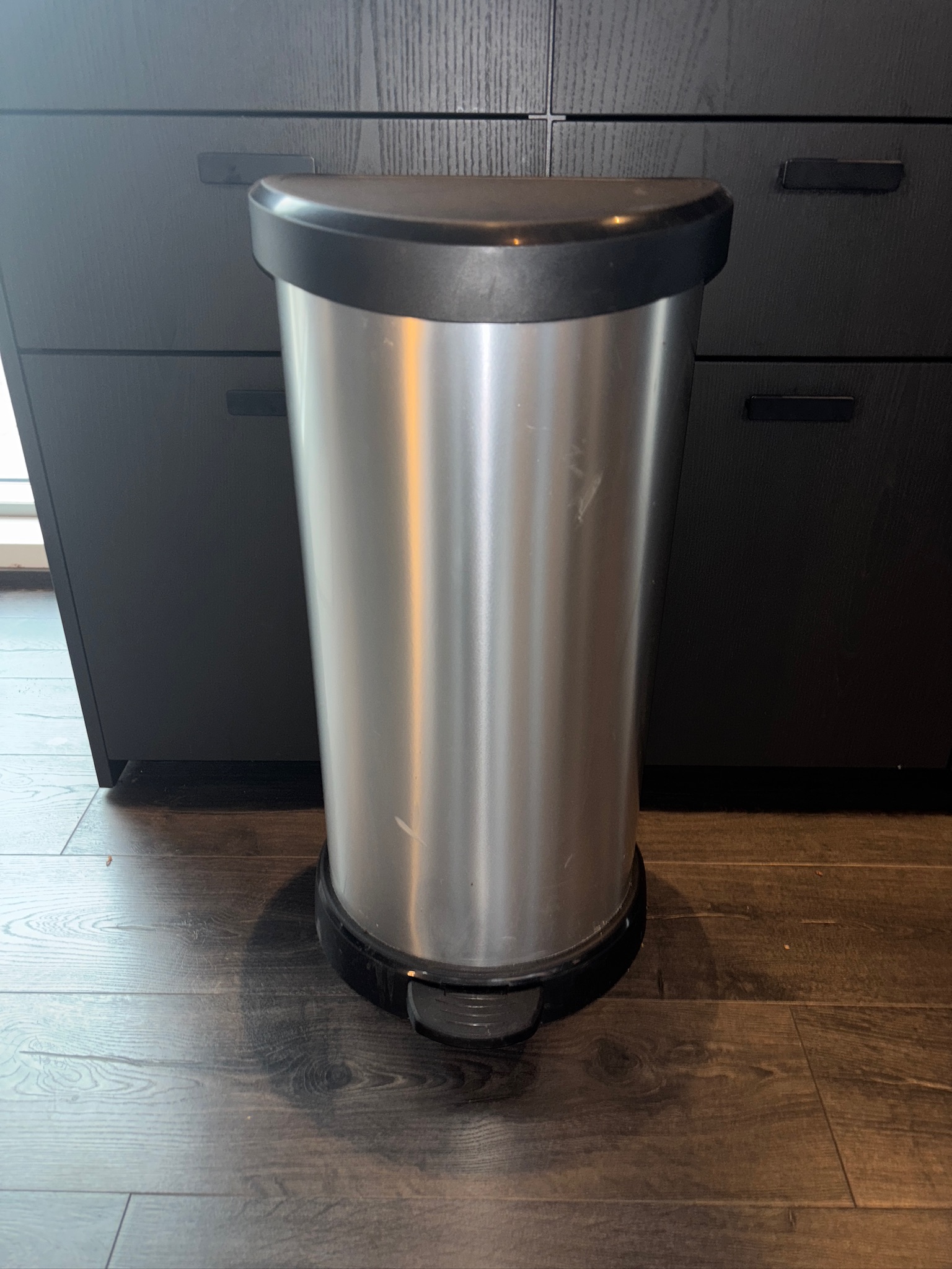 SELT / SOLD Curver fata 7