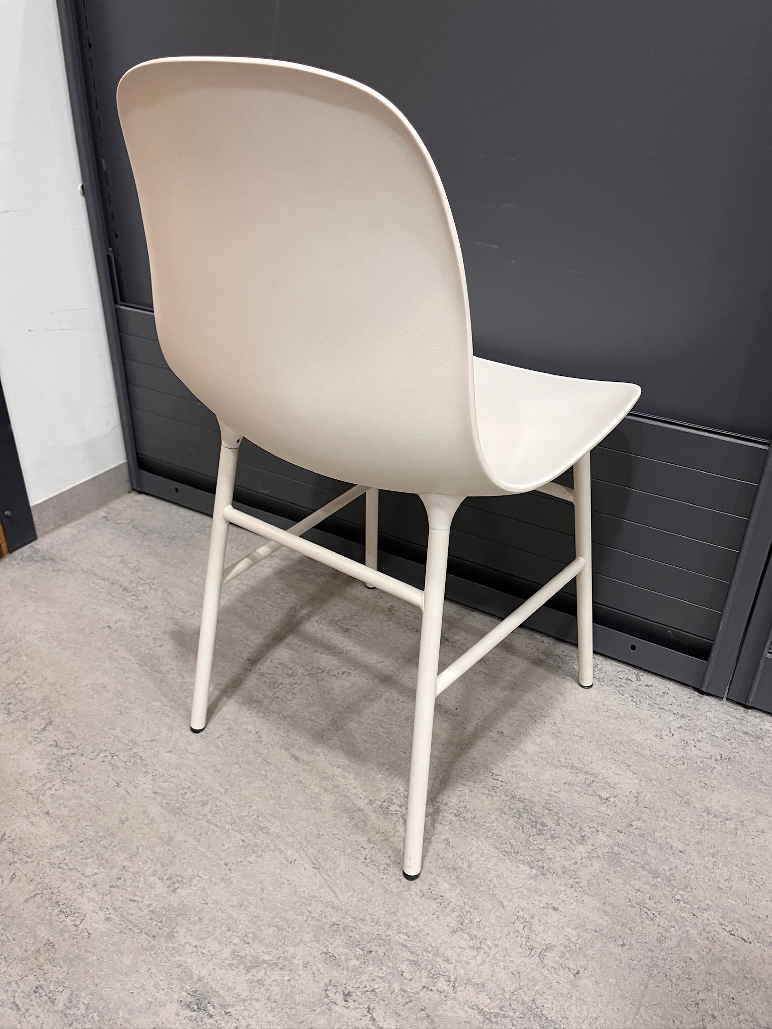 SELT / SOLD Normann Copenhagen stóll frá Epal 4