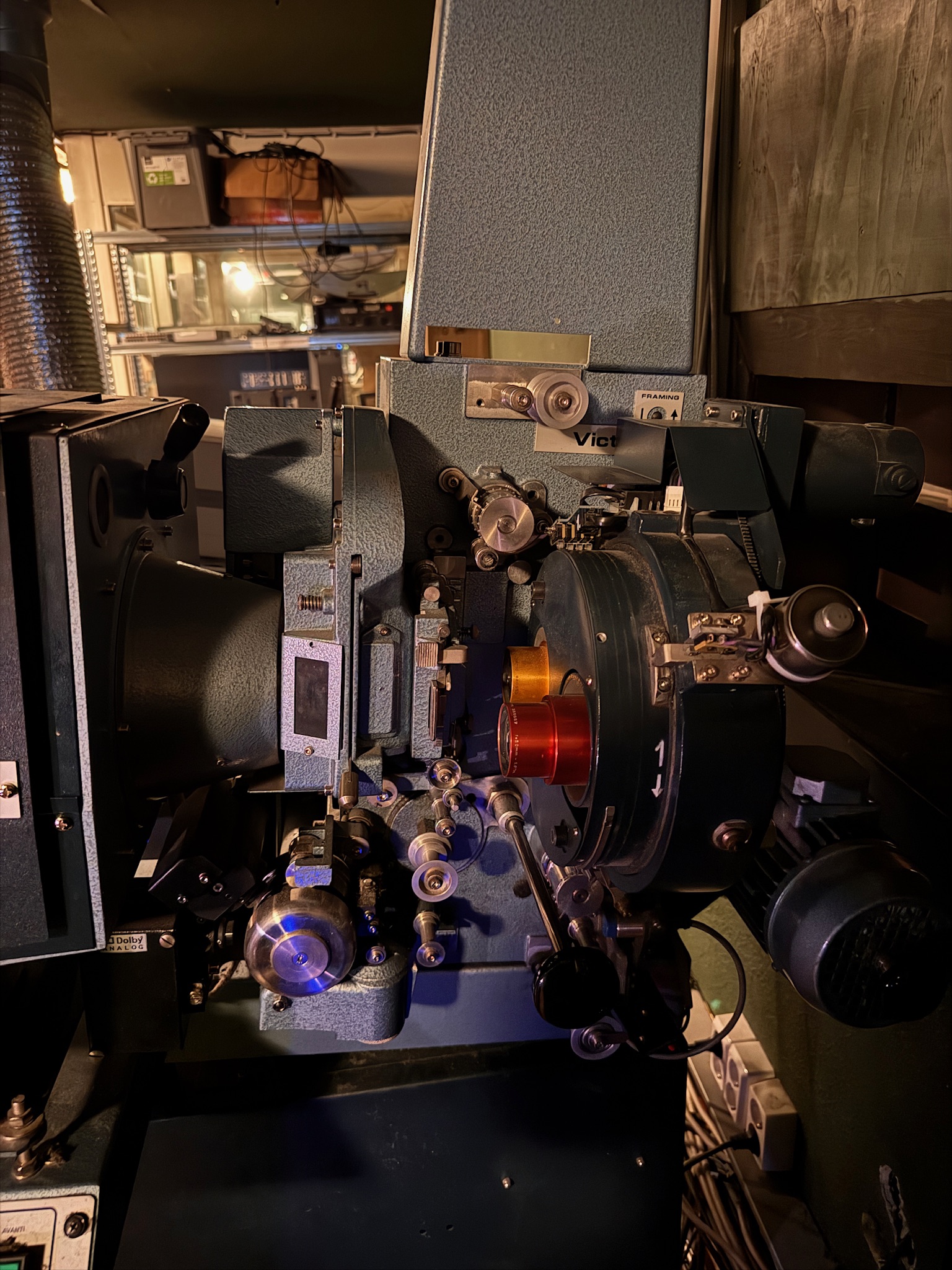 Cinemeccanic kvikmyndavél 35mm - Sambíóin Álfabakka 3