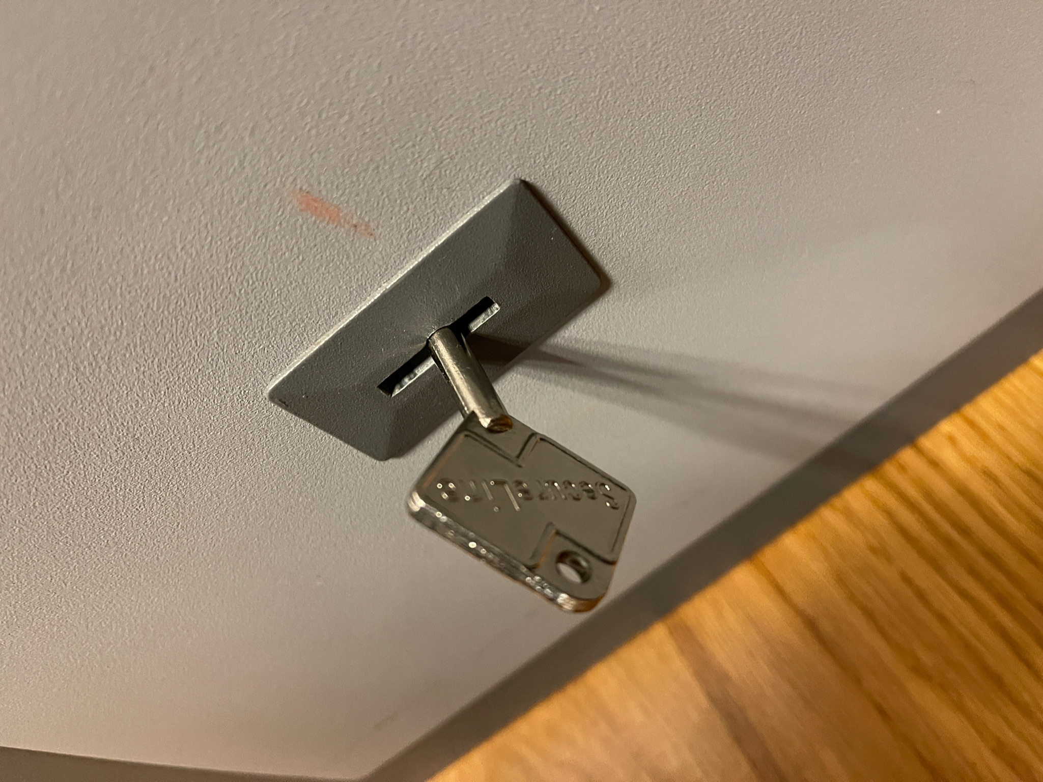Selt/Endurnýtt-Secureline verðmætaskápur 44x40xH32 5