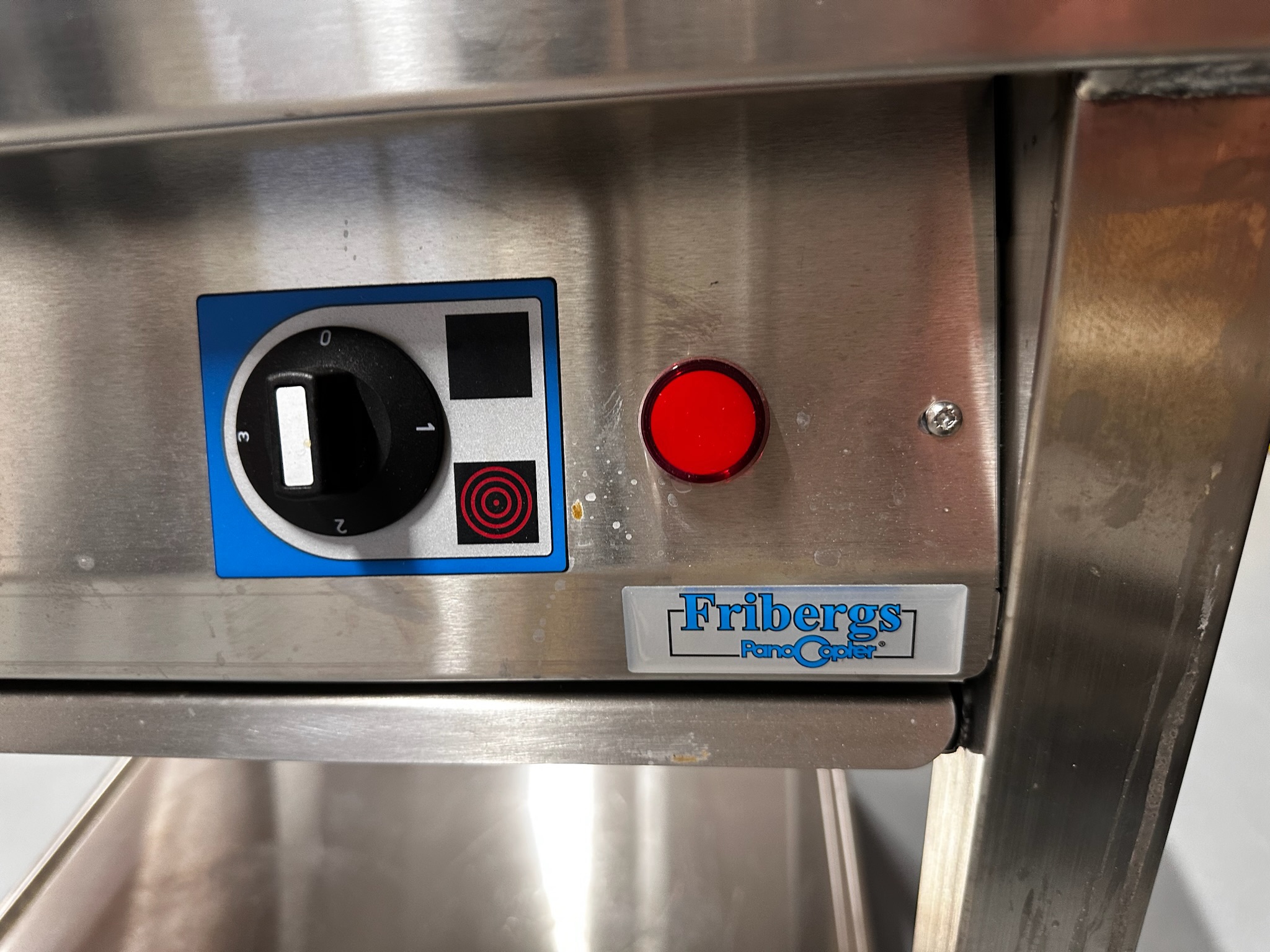 SELT / SOLD Fribergs helluborð, B80 x D77 x H89 sm.(2021) 6