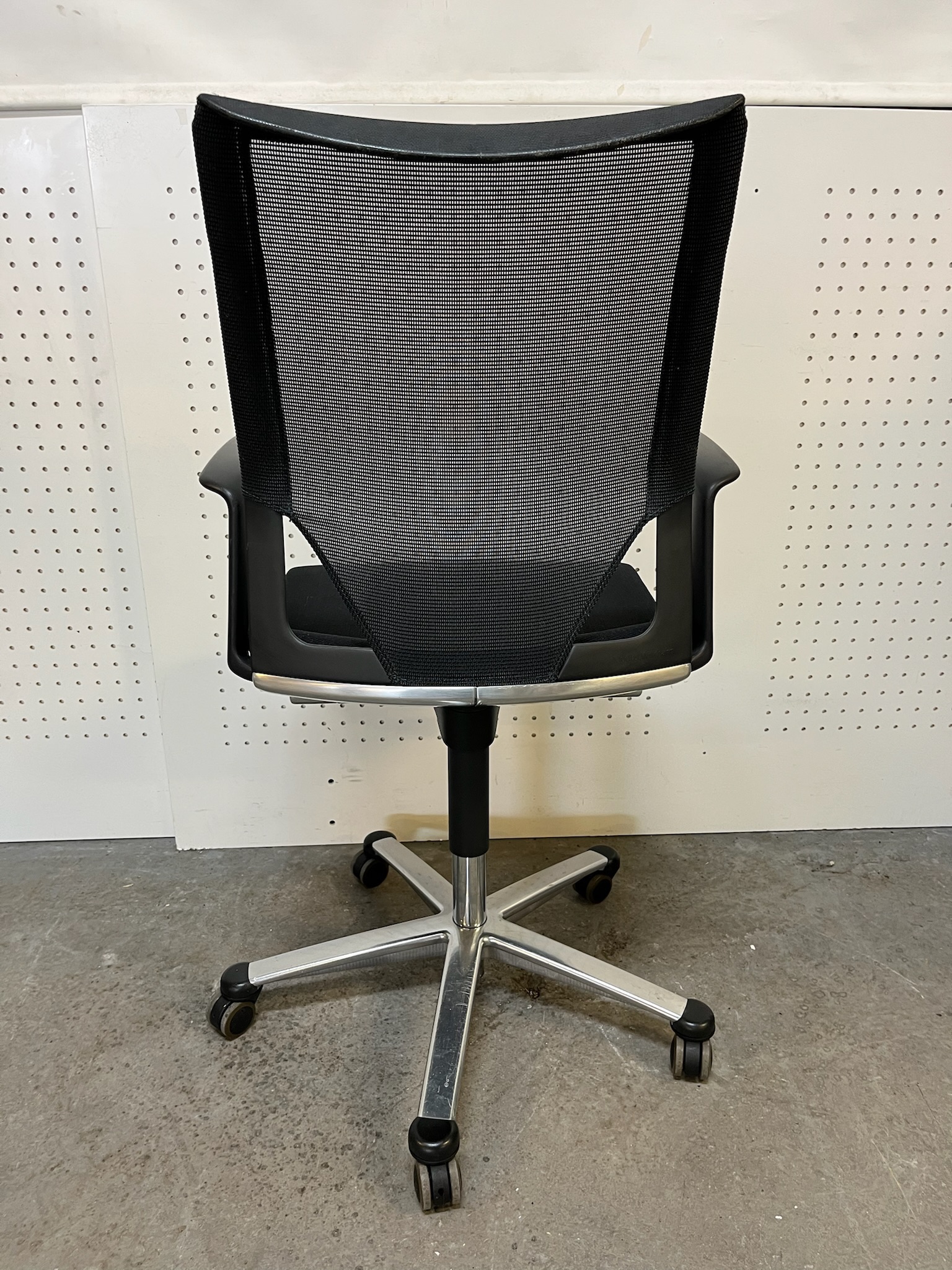 SELT / SOLD Wilkhahn skrifborðsstóll frá Pennanum 3