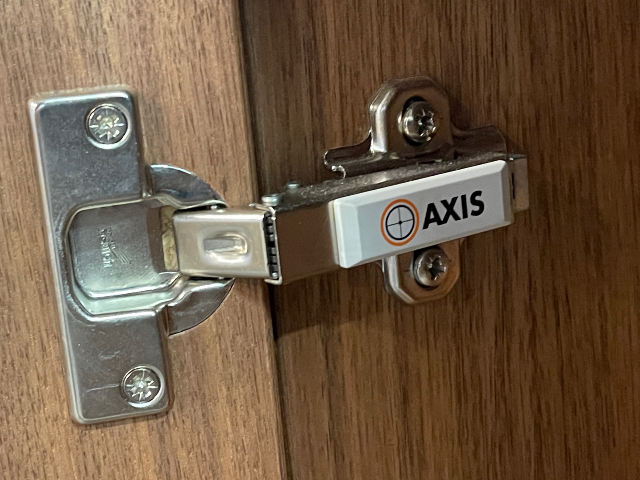 Selt/Endurnýtt-AXIS skrifstofuskápur - 3 stk 5