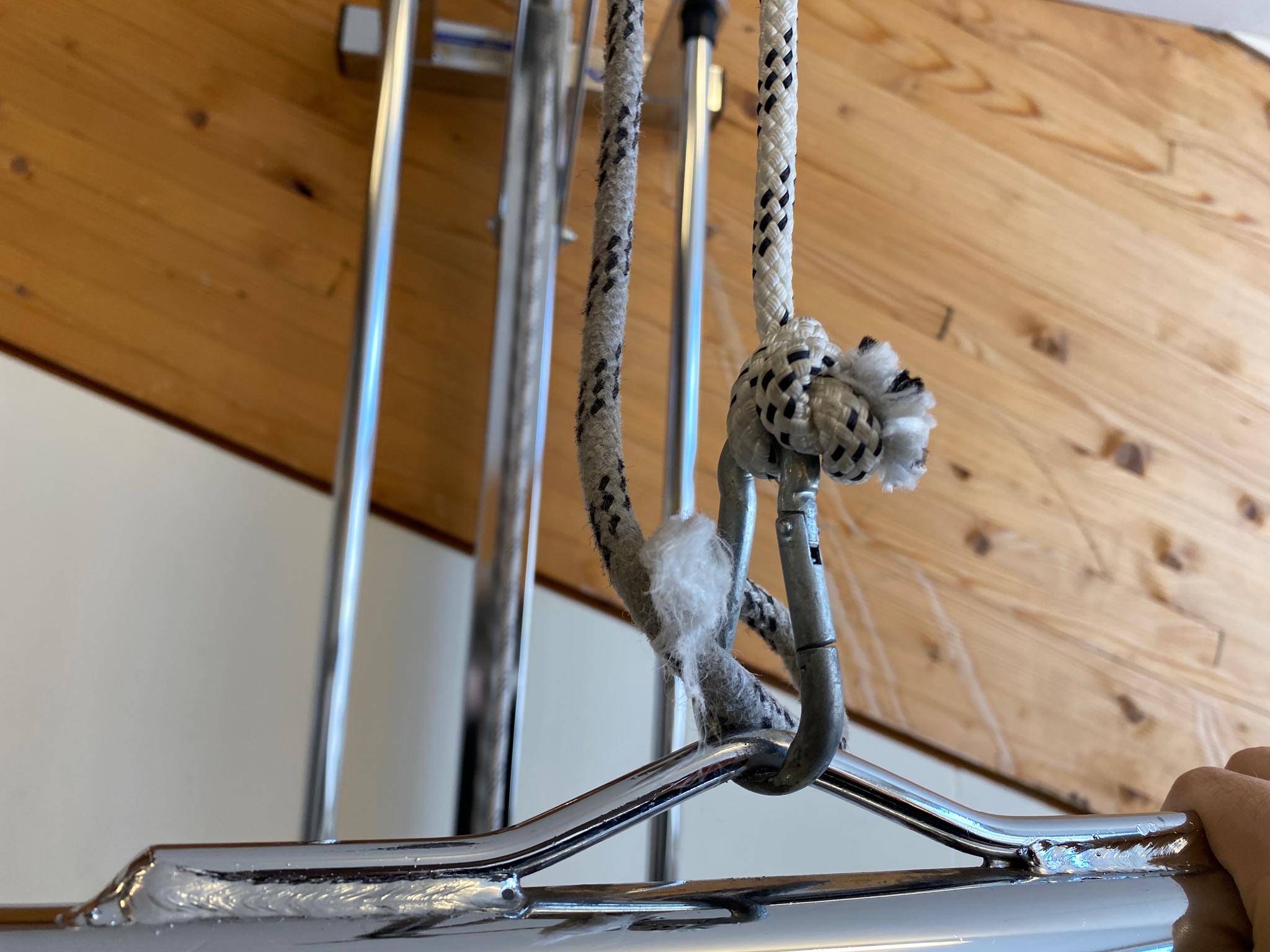 SELT / SOLD Niðurtog / Lat Pulldown 5