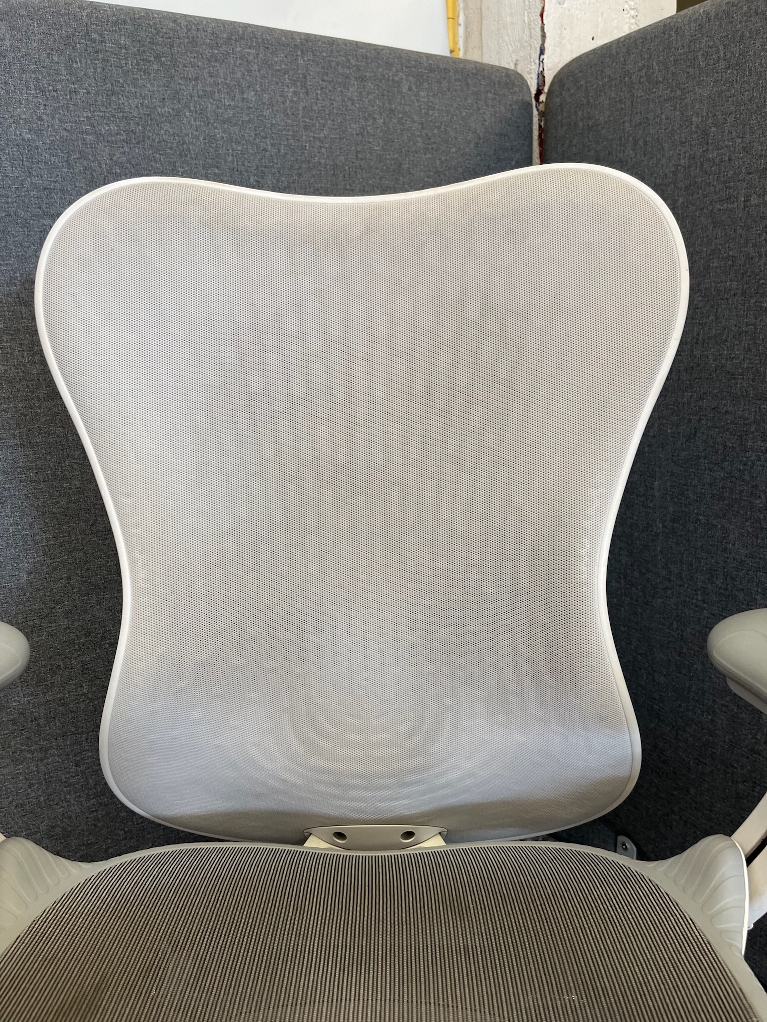 SELT / SOLD Herman Miller Mirra 2 skrifborðsstóll frá Pennanum 5