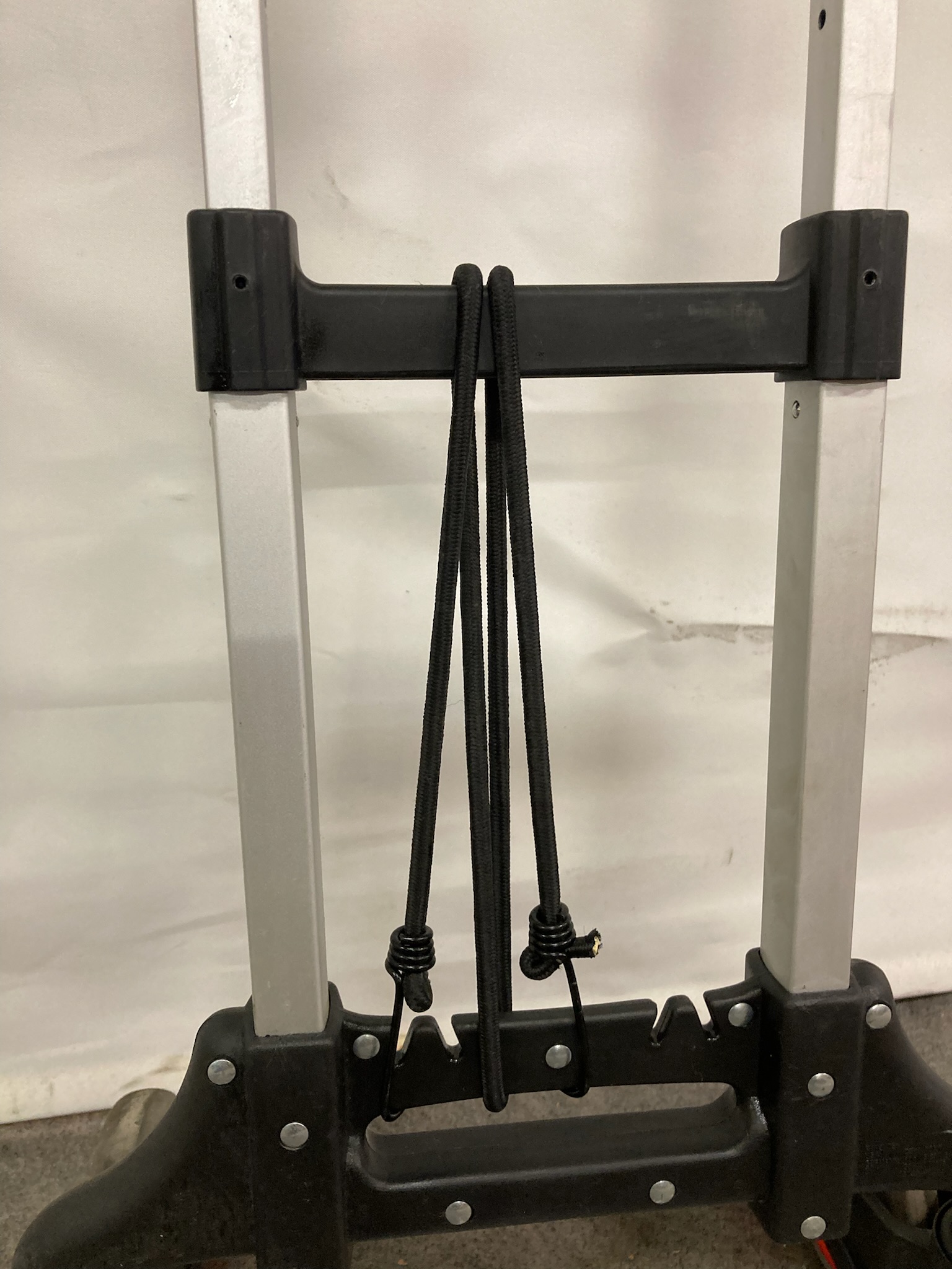 SELT / SOLD Burðartrilla 4