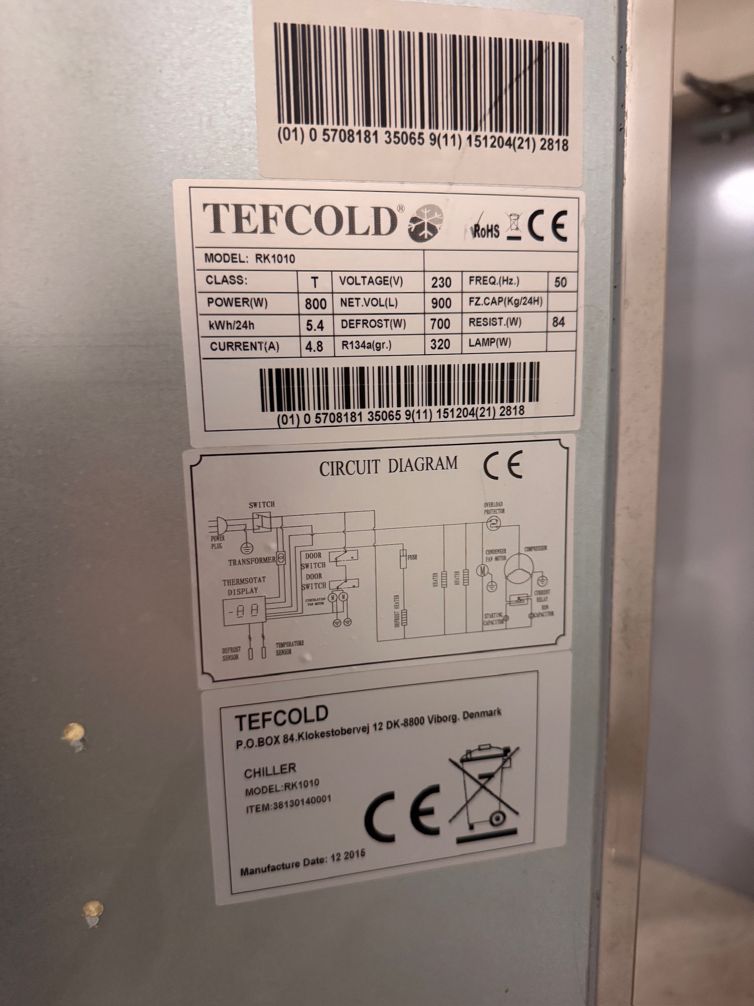 SELT / SOLD Tefcold kæliskápur á hjólum frá Kælitækni, 900ltr. 12