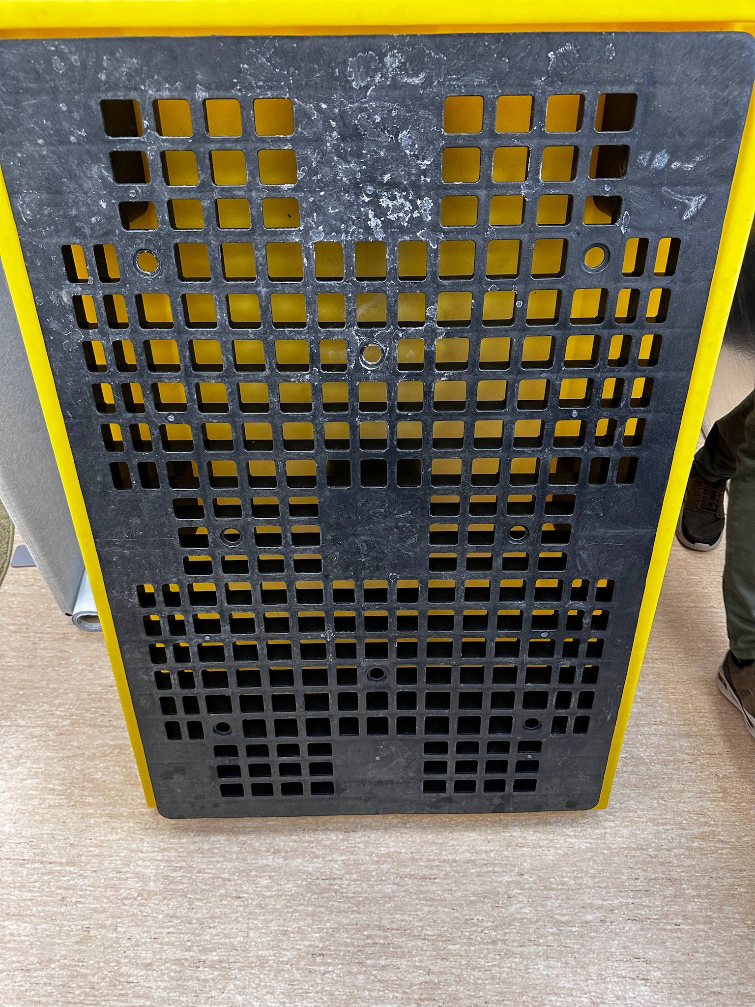 SELT / SOLD Lekabakki, 130L / 63L 6
