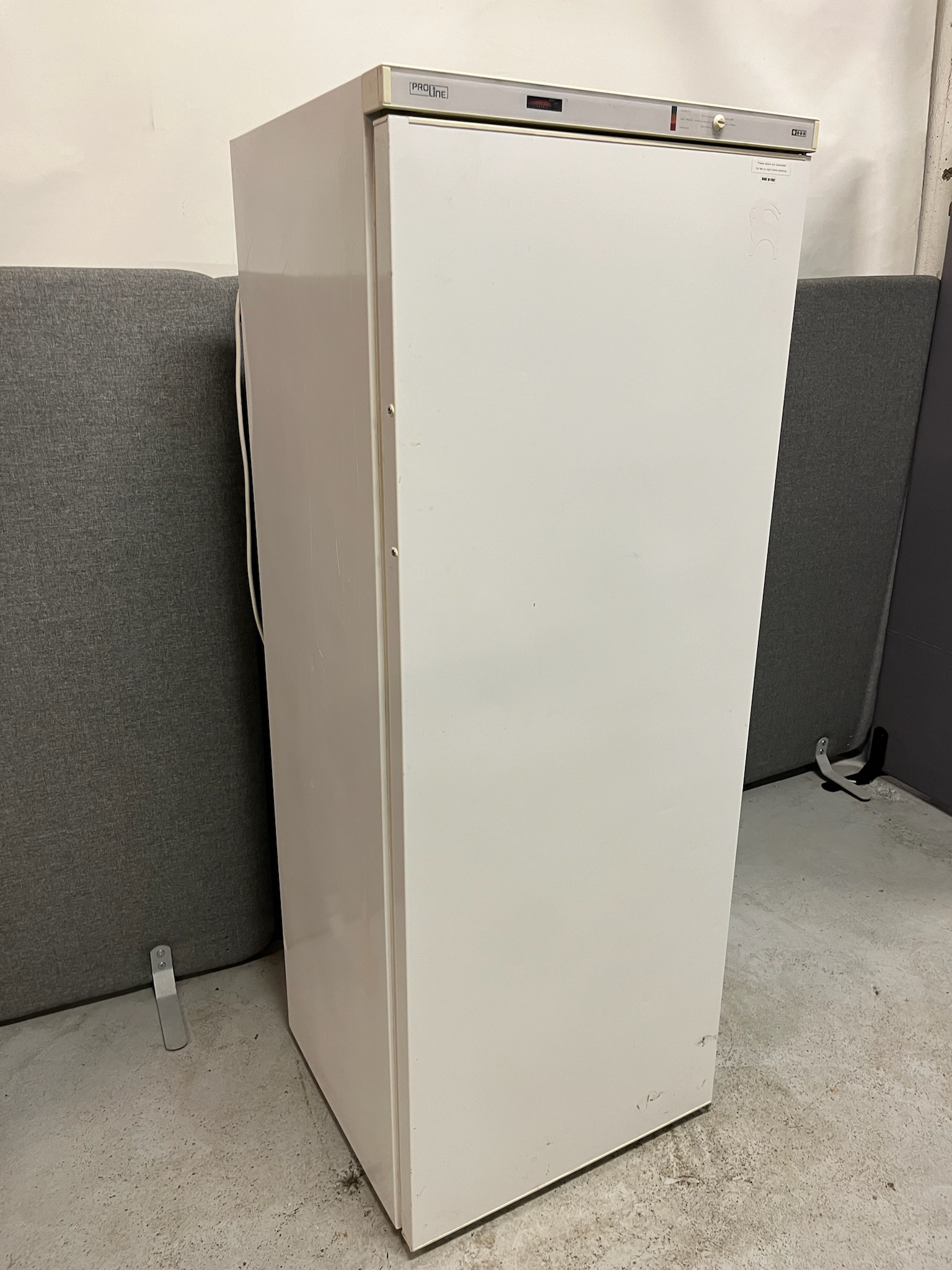 SELT / SOLD ProLine frystiskápur, H158sm. 3