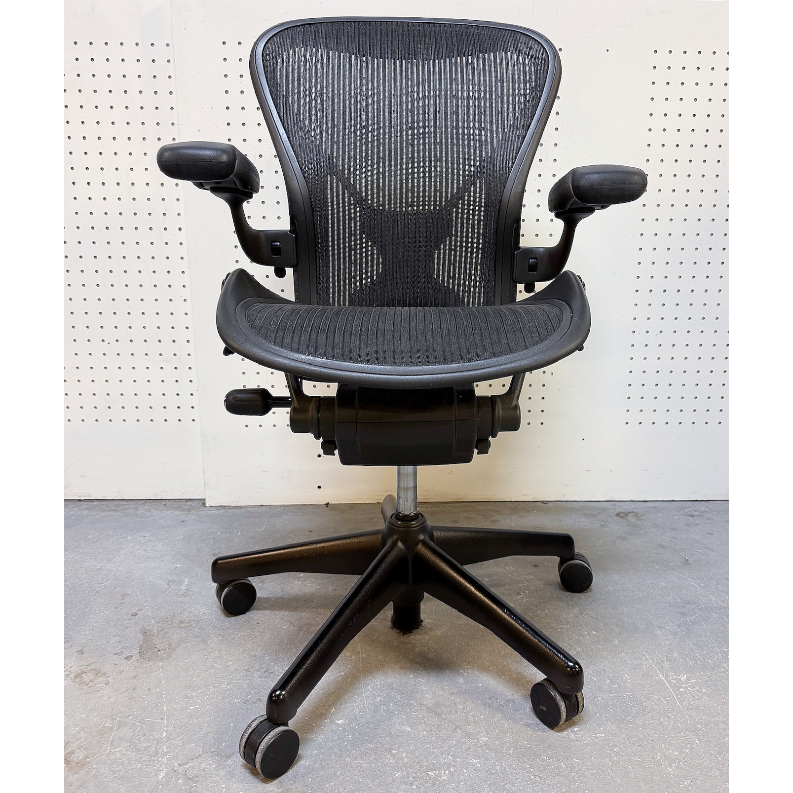 SELT / SOLD Herman Miller Aeron, B stærð (1 stk.) 2