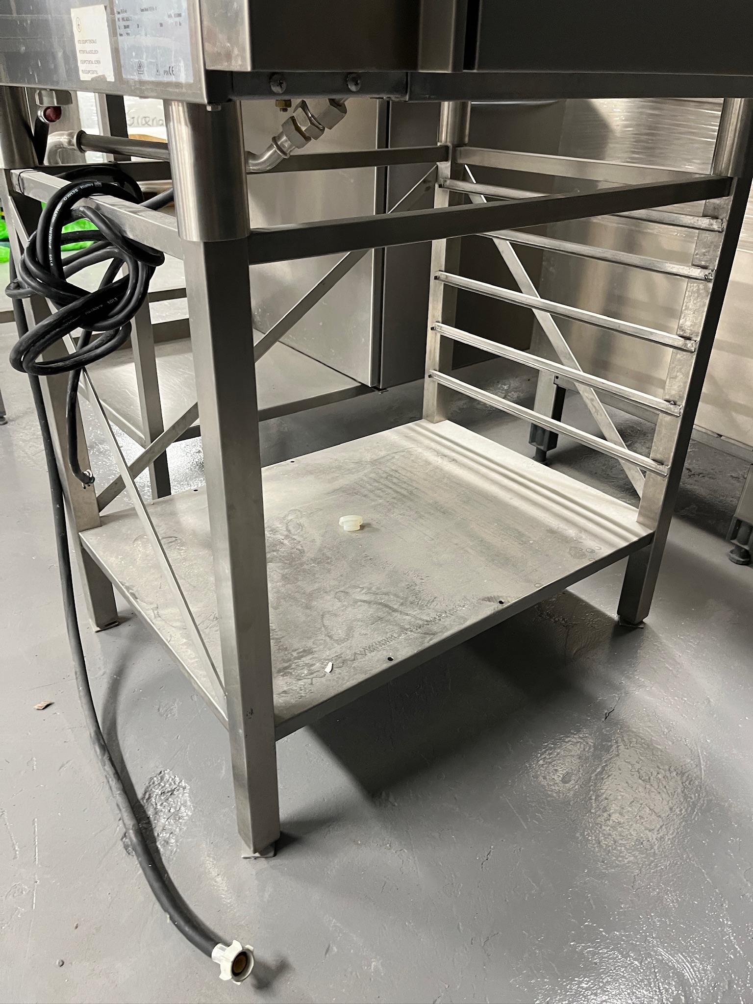 SELT / SOLD Zanussi stóreldhúsofn - 5 skúffur 7