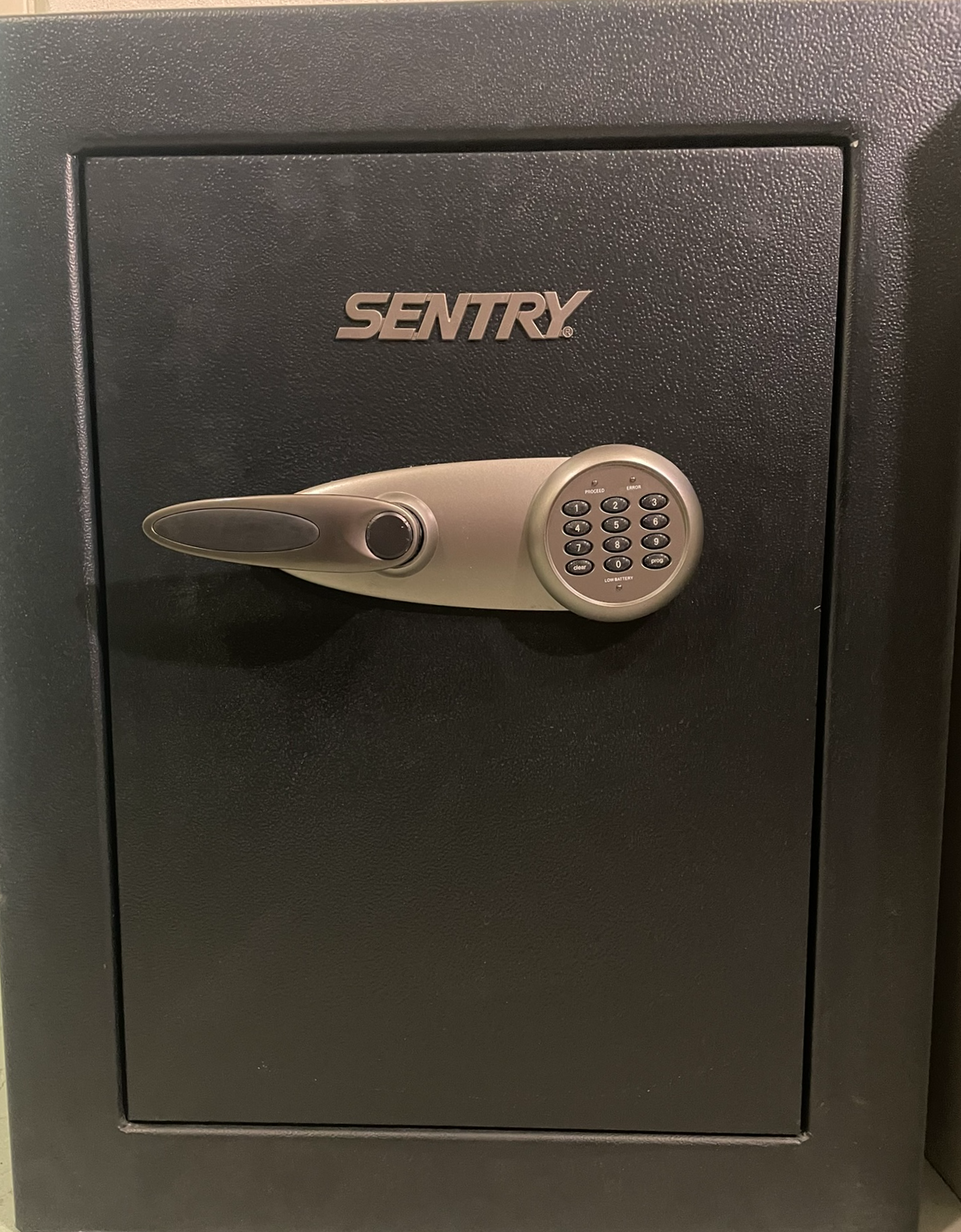 SELT / SOLD Sentry verðmætaskápur, ónotaður 2