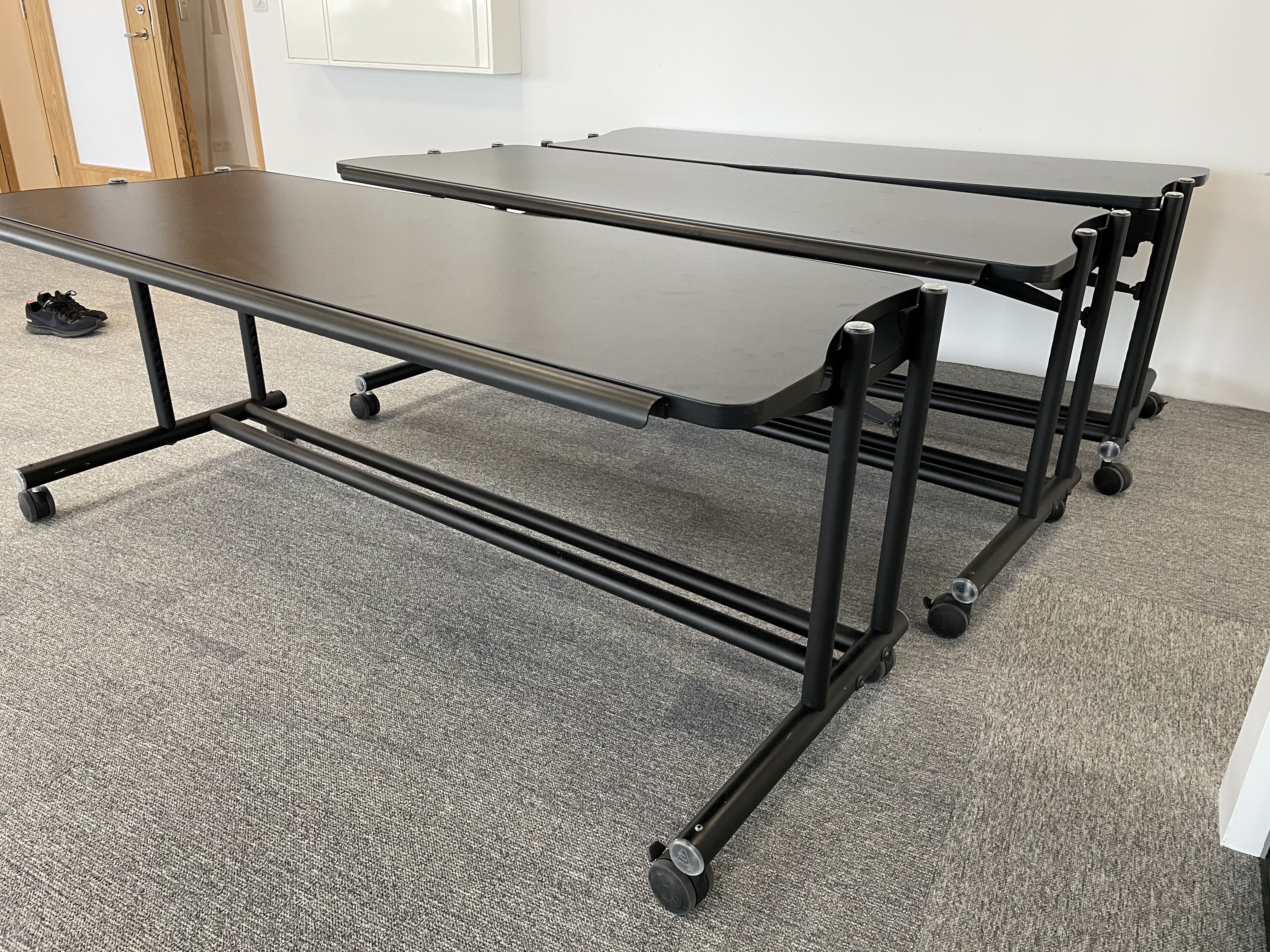 SELT / SOLD AnthroCart vinnuborð á hjólum