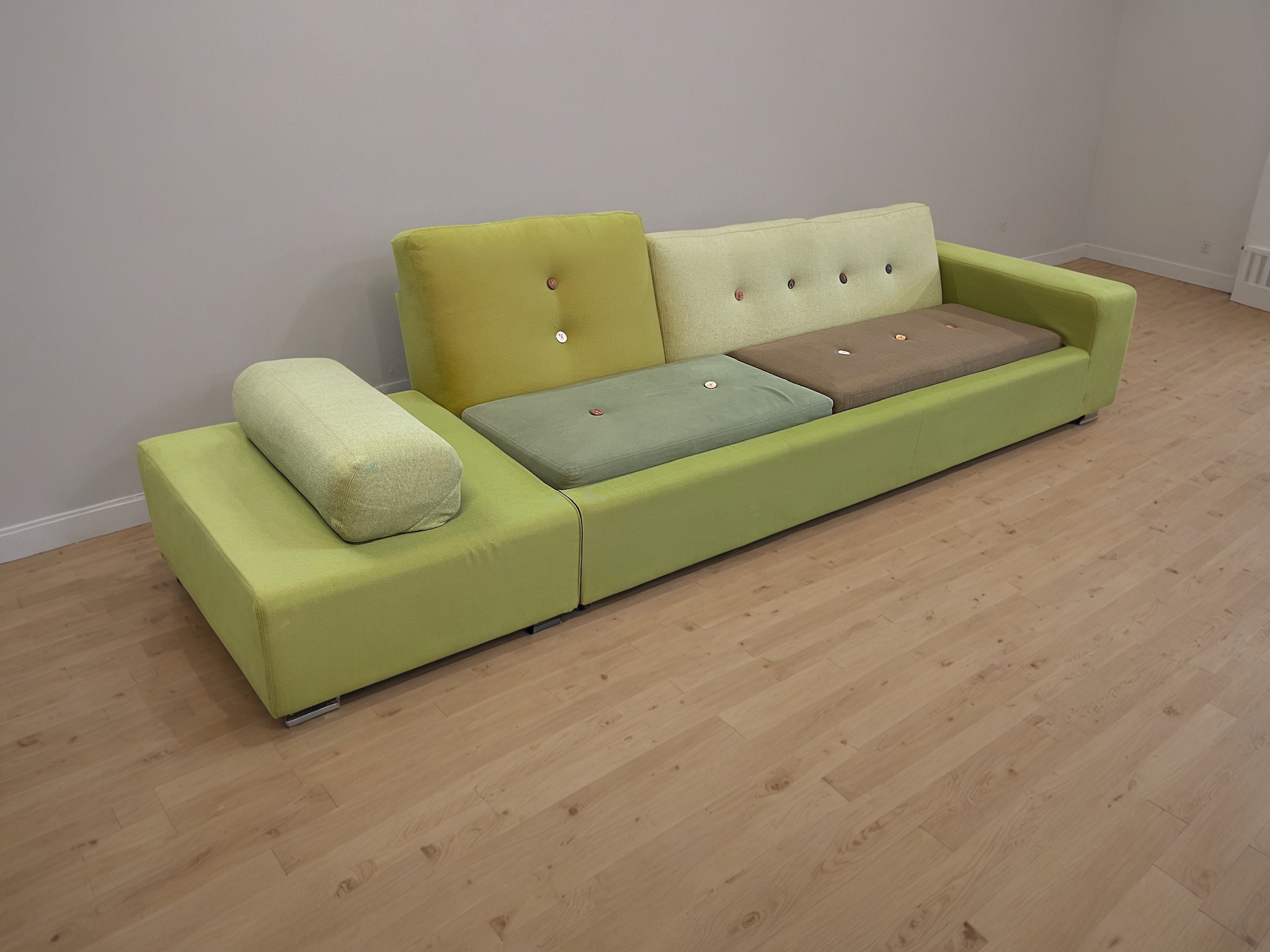 SELT / SOLD Vitra Polder sófi frá Pennanum 2