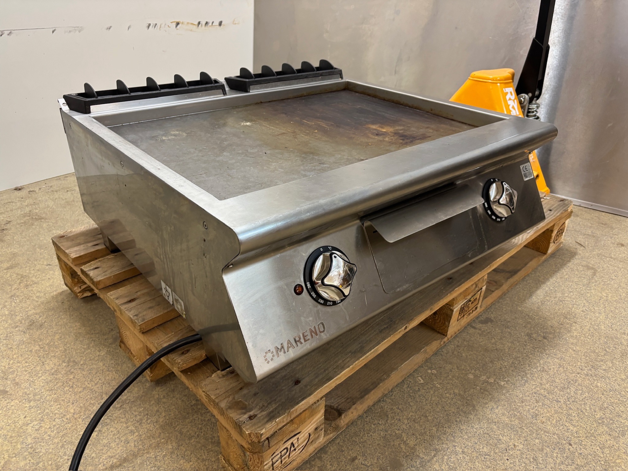 SELT / SOLD Mareno Grill Panna, D73 x B80 x H30 sm 3