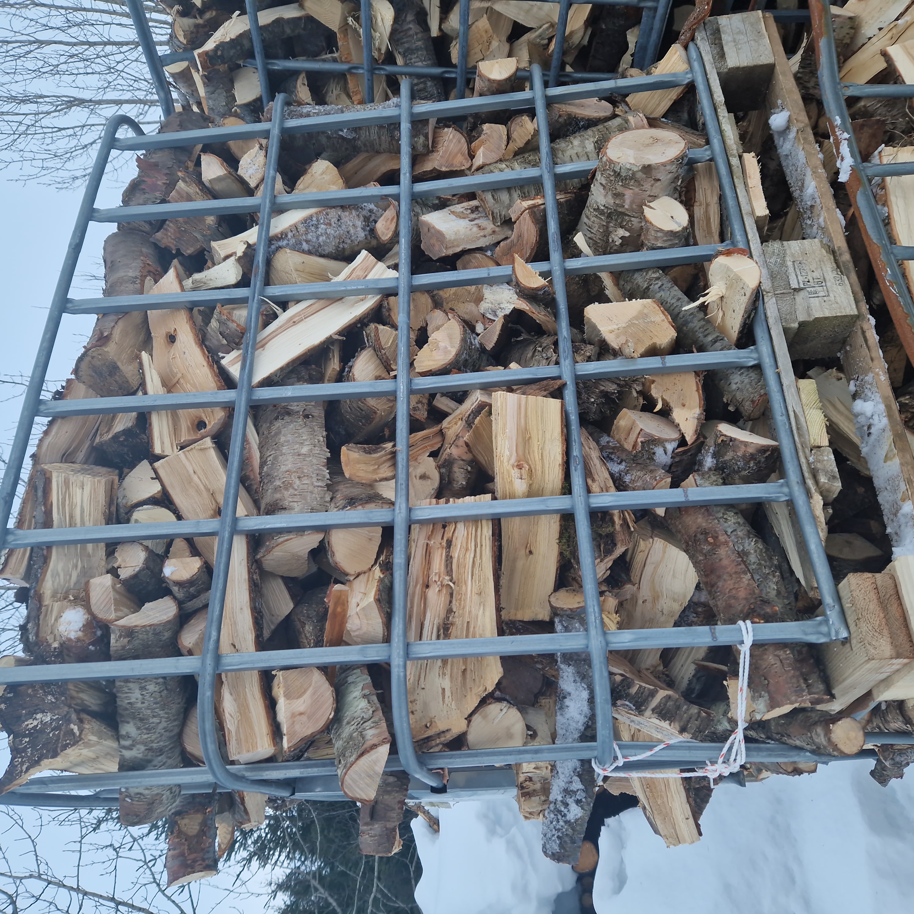 SELT / SOLD - Íslenskt timbur og handverk - arinviður fura - greni - barrviður 4