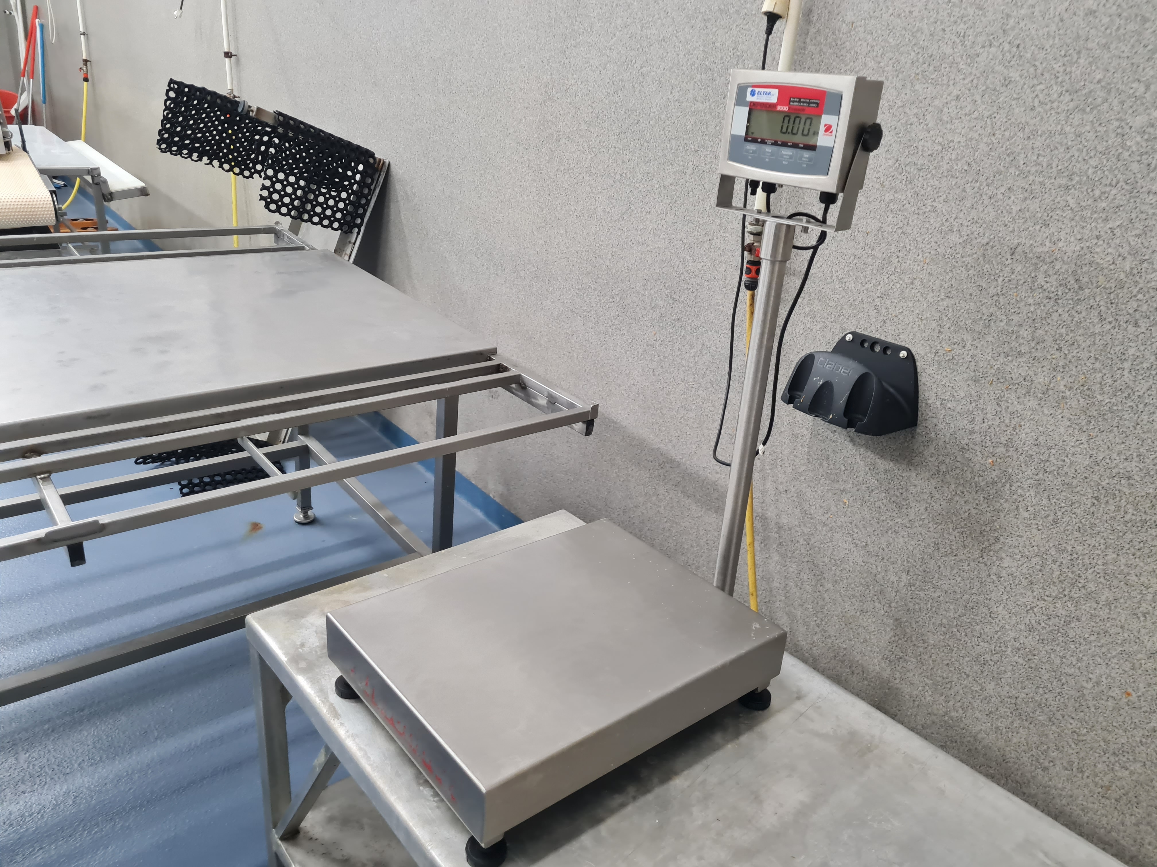 SELT / SOLD Vog - vikt - Eltek - 60 kg 2