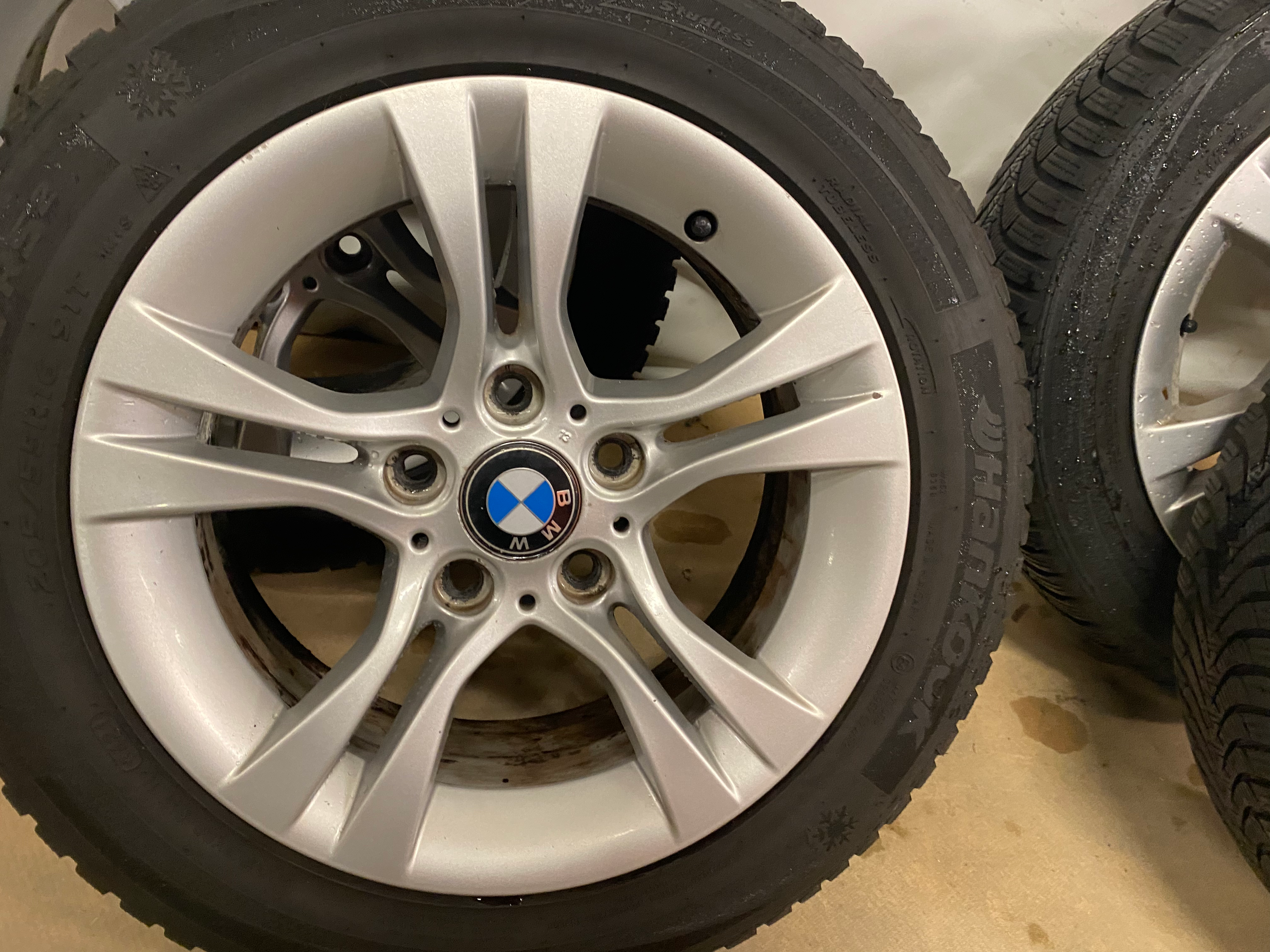 SELT / SOLD Hankook Winter icept RS2 heilsársdekk á álfelgum - 205/55 R16 91T 4