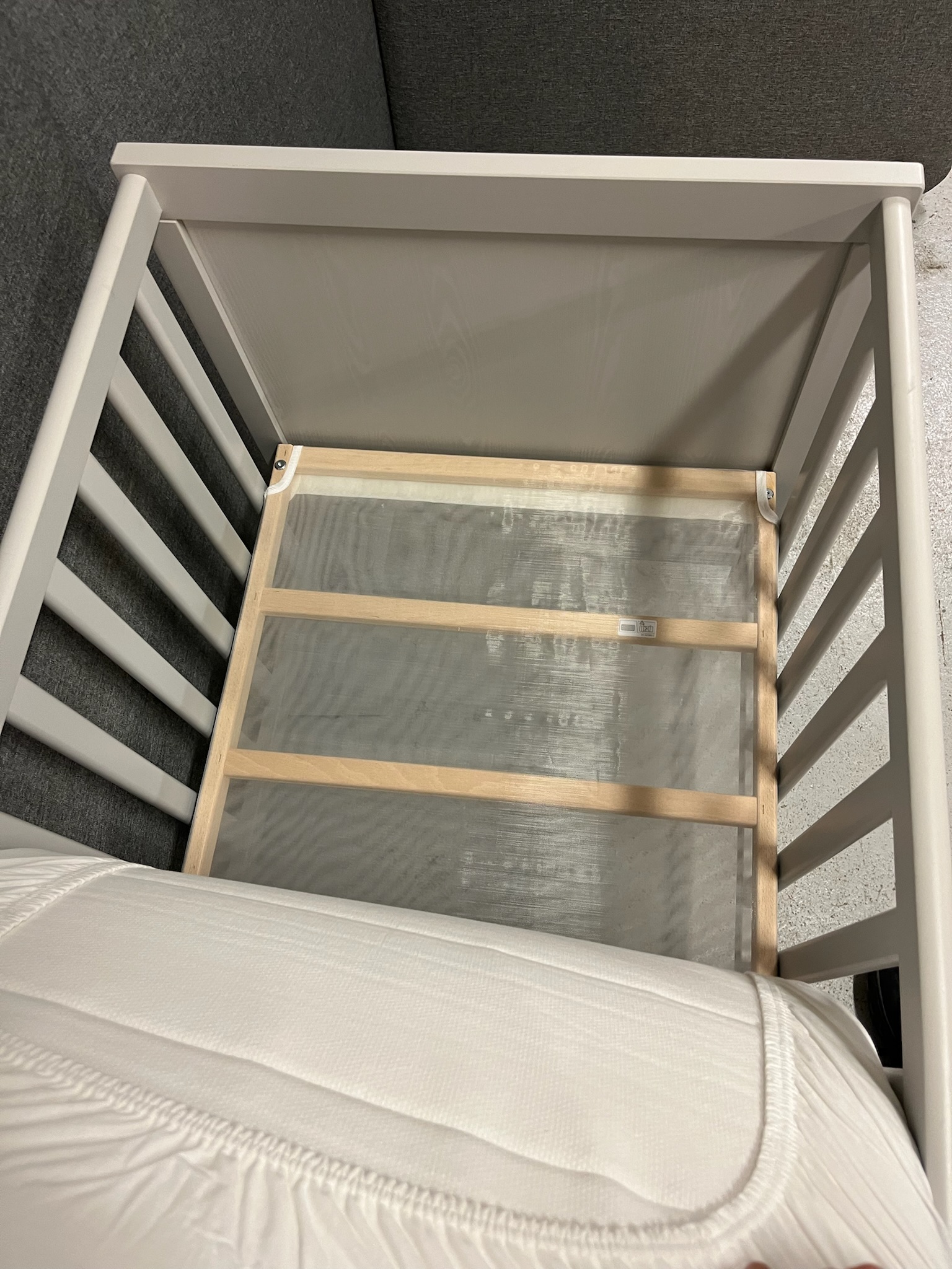 SELT / SOLD IKEA ungbarnarúm, B125 x D67 x H85 sm. 4