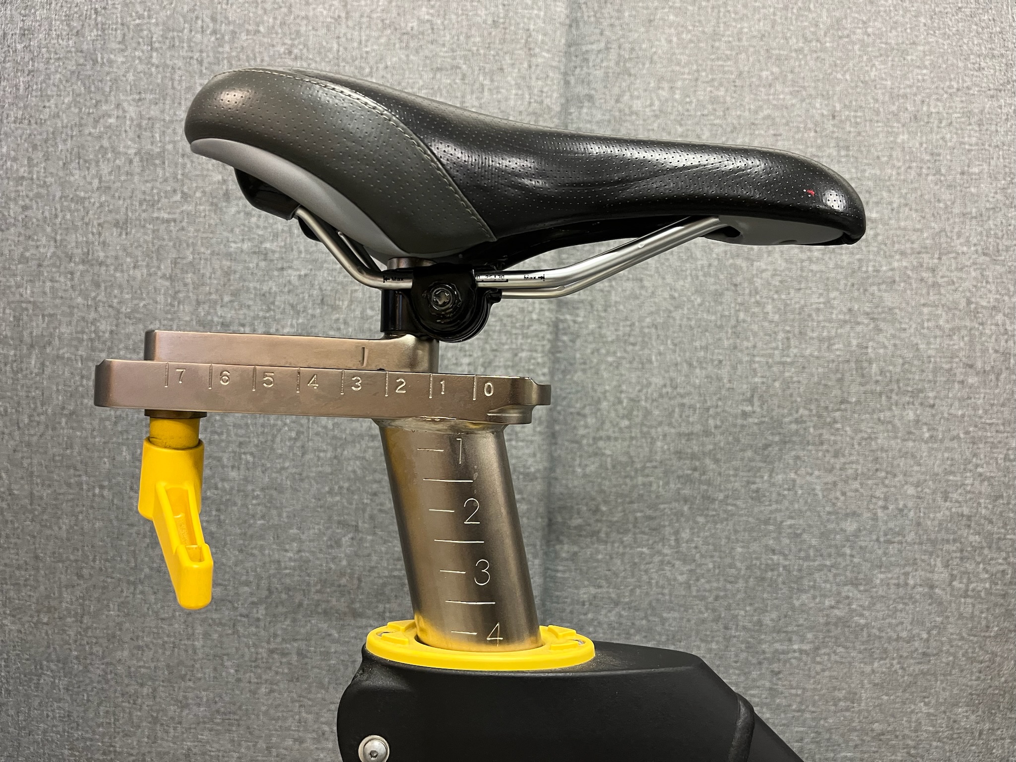 SELT / SOLD RevMaster þrekhjól / spinninghjól 4
