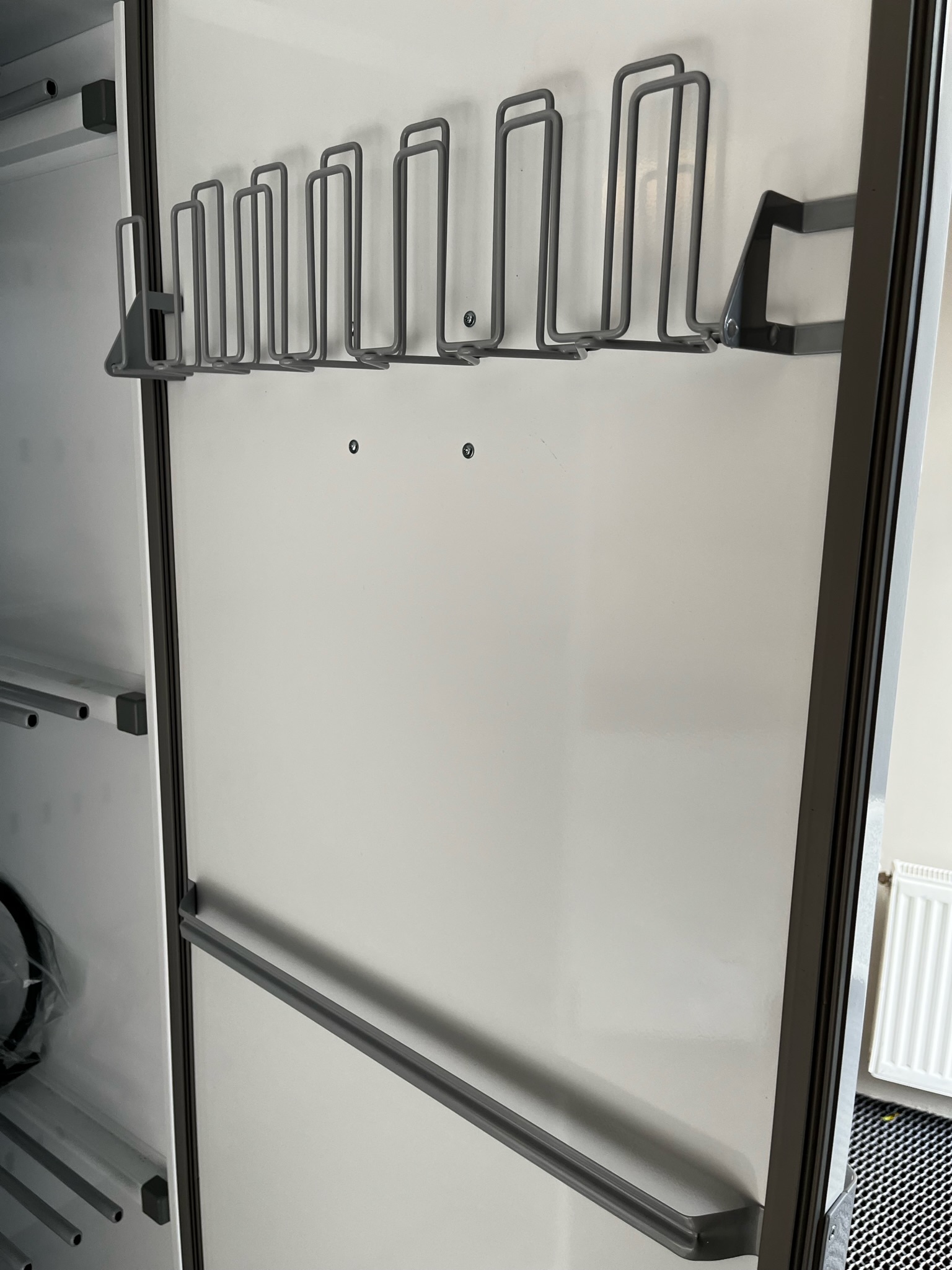 SELT / SOLD Elvita þurrkskápur - Sem nýr 12
