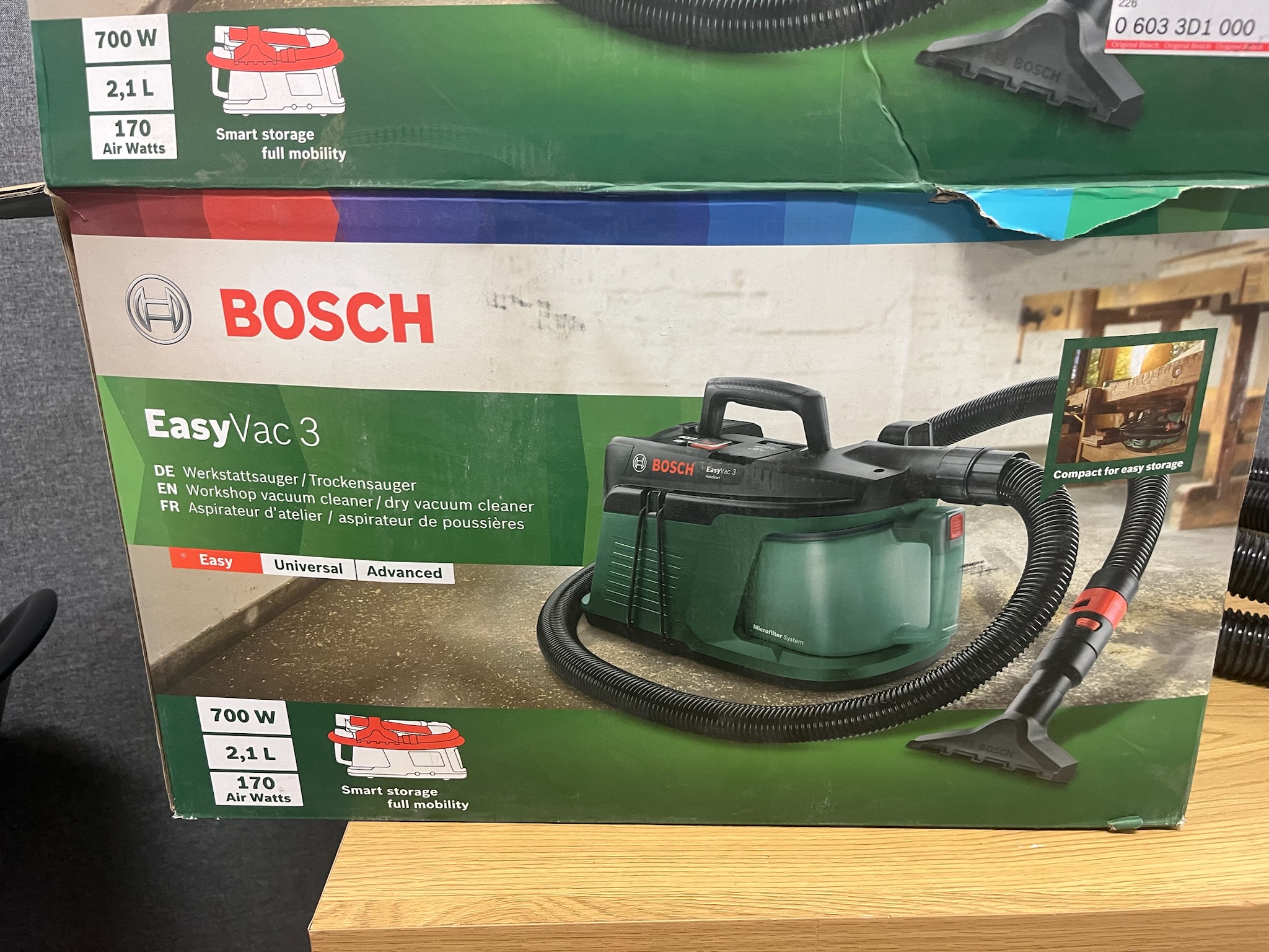 SELT / SOLD Bosch EasyVac 3 ryksuga frá Byko 2